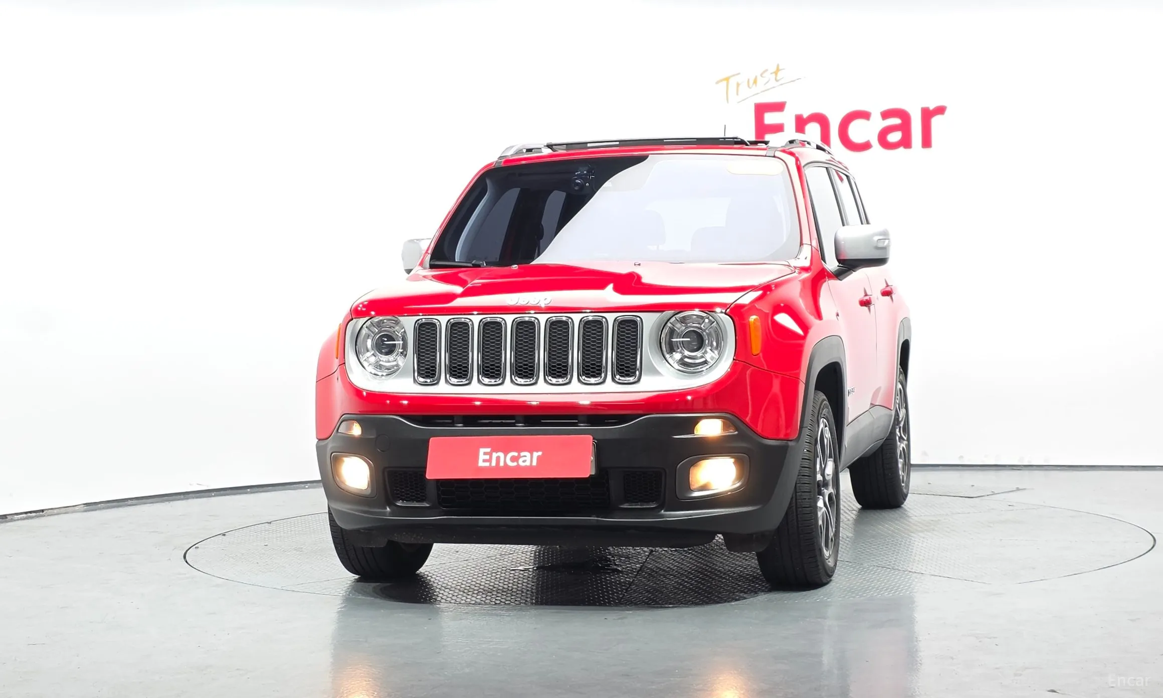 Jeep Renegade превью 3