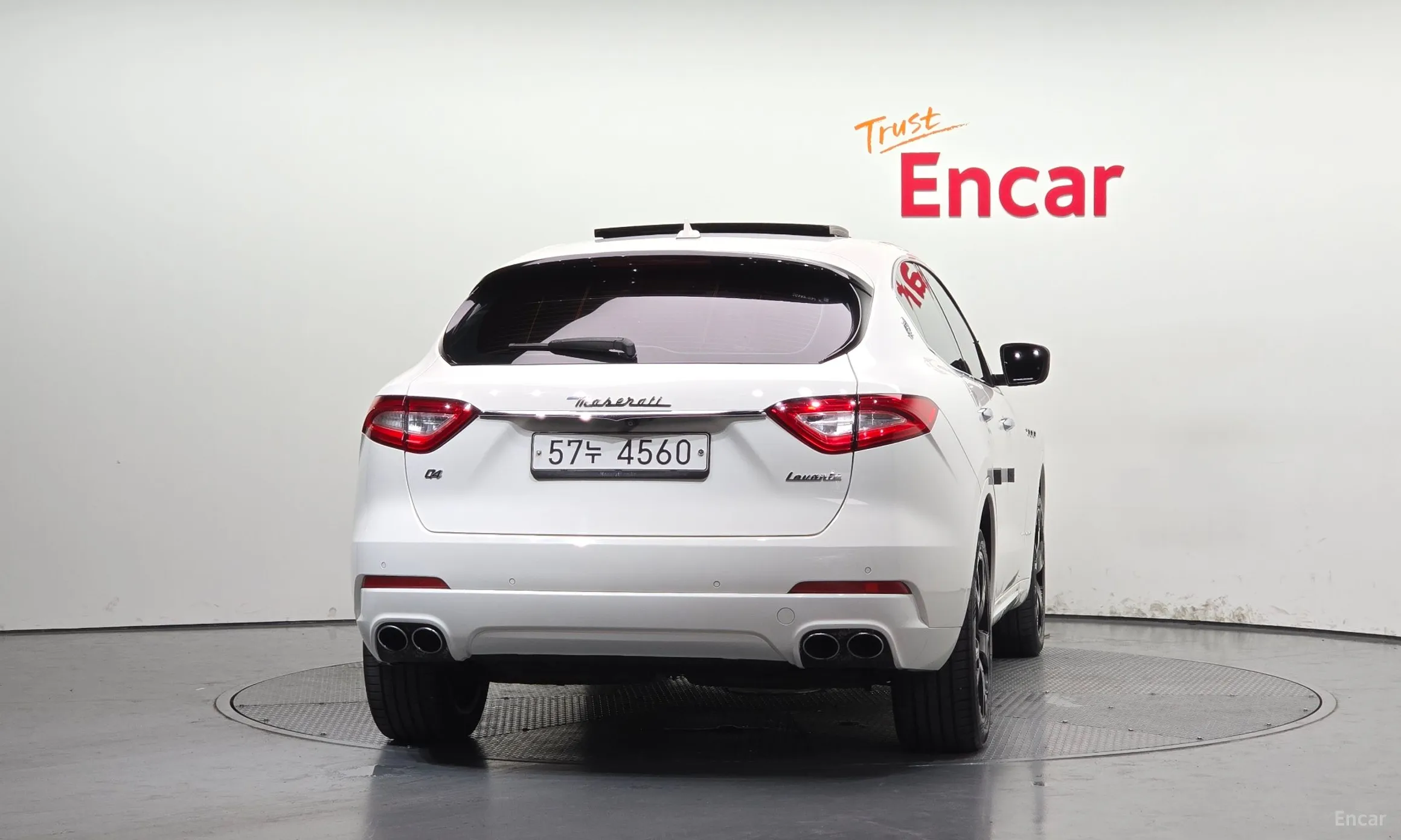 Maserati Levante превью 4