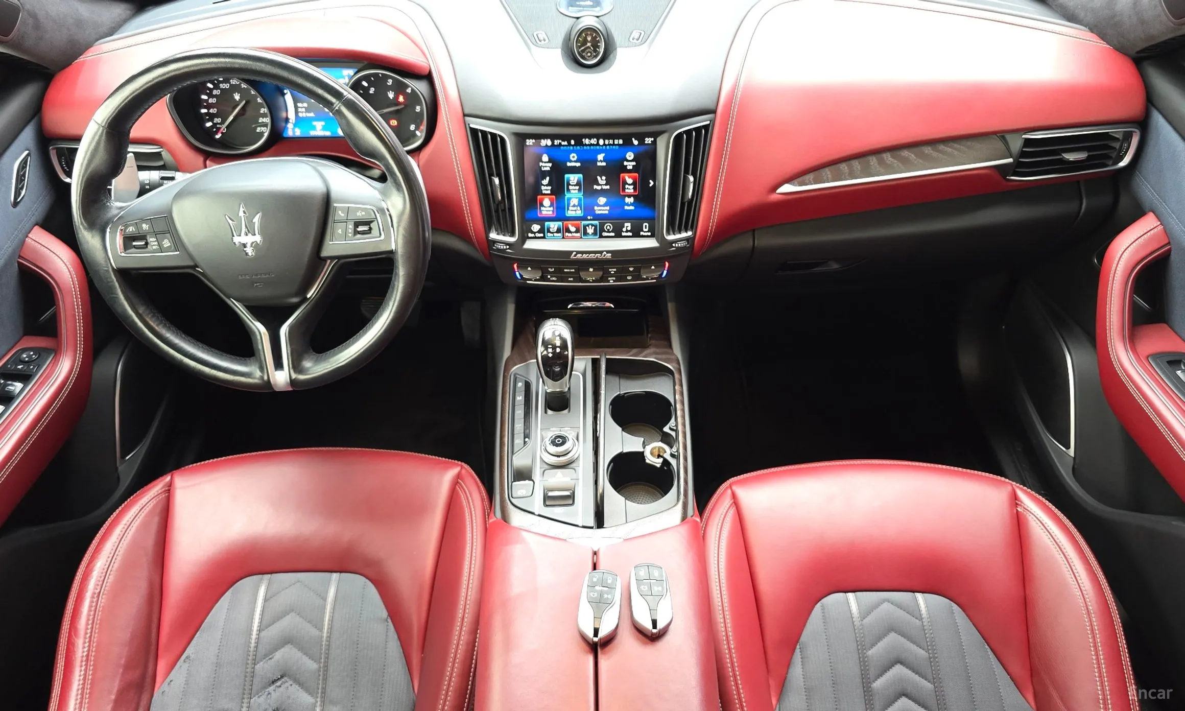 Maserati Levante превью 7