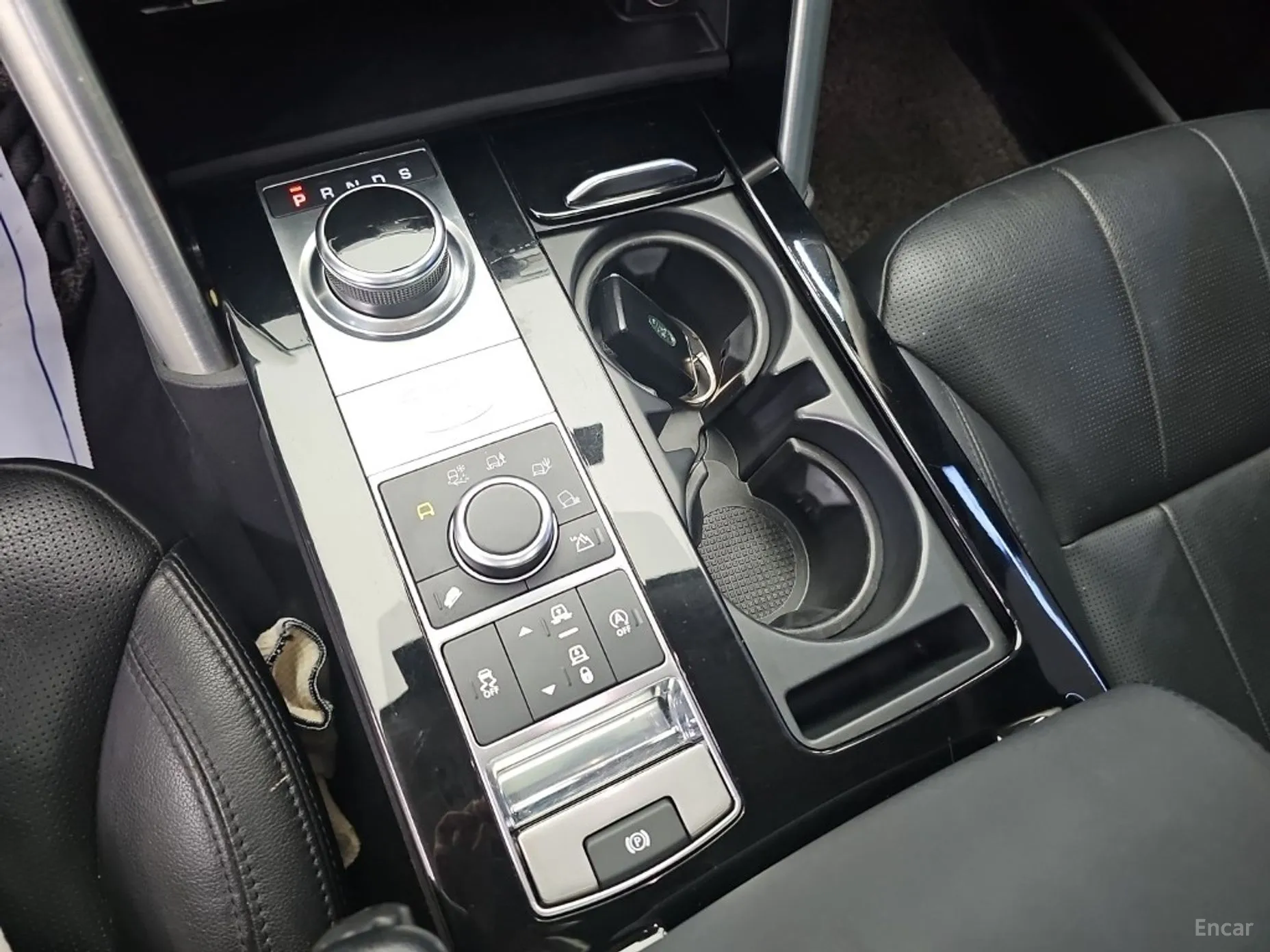 Land Rover Discovery 5 превью 8