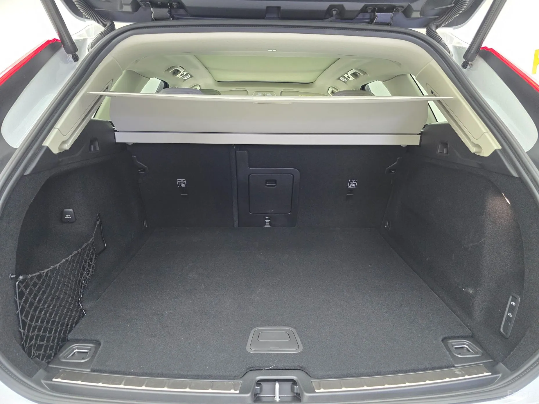 Volvo XC60 Gen 2 превью 18