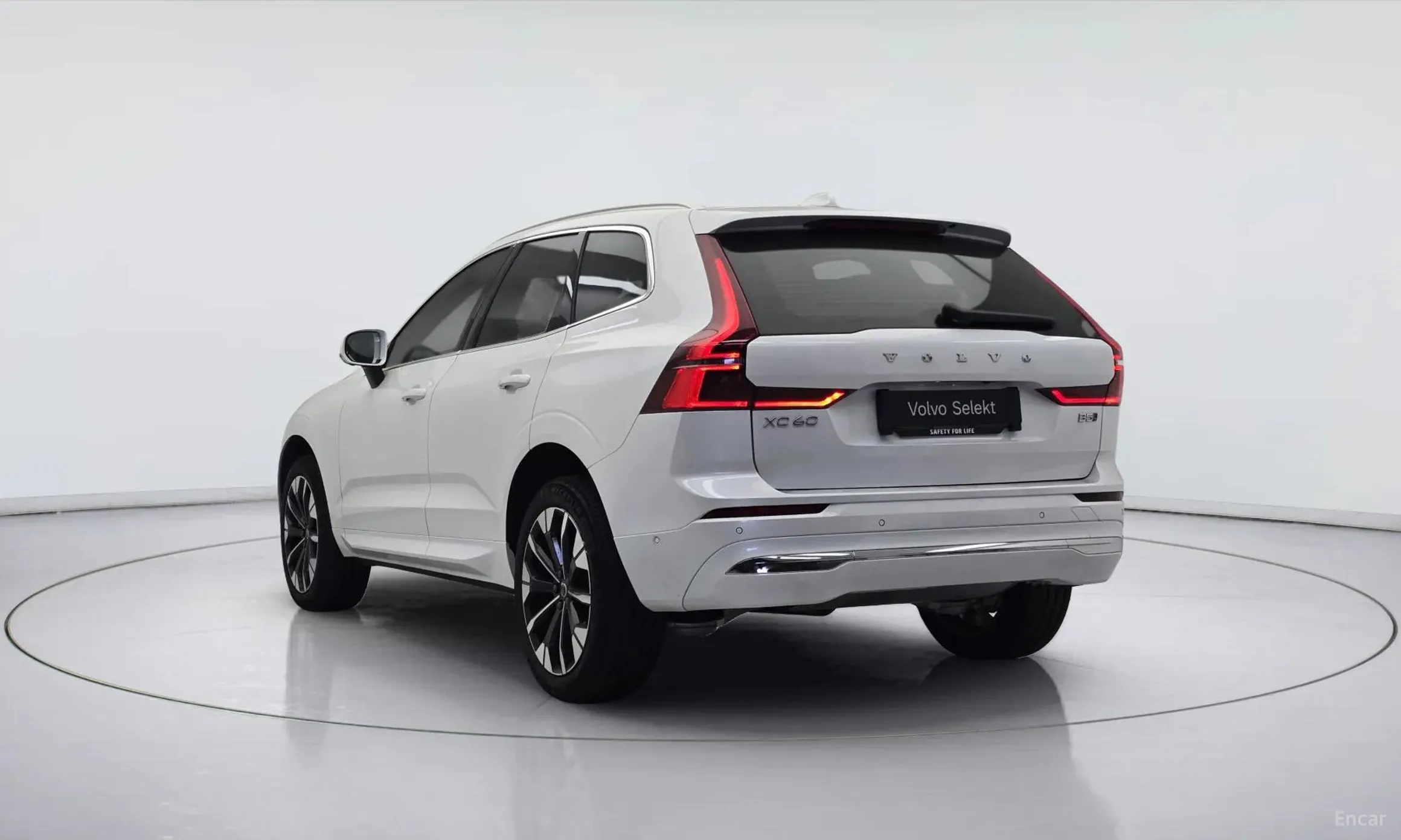 Volvo XC60 Gen 2 превью 5