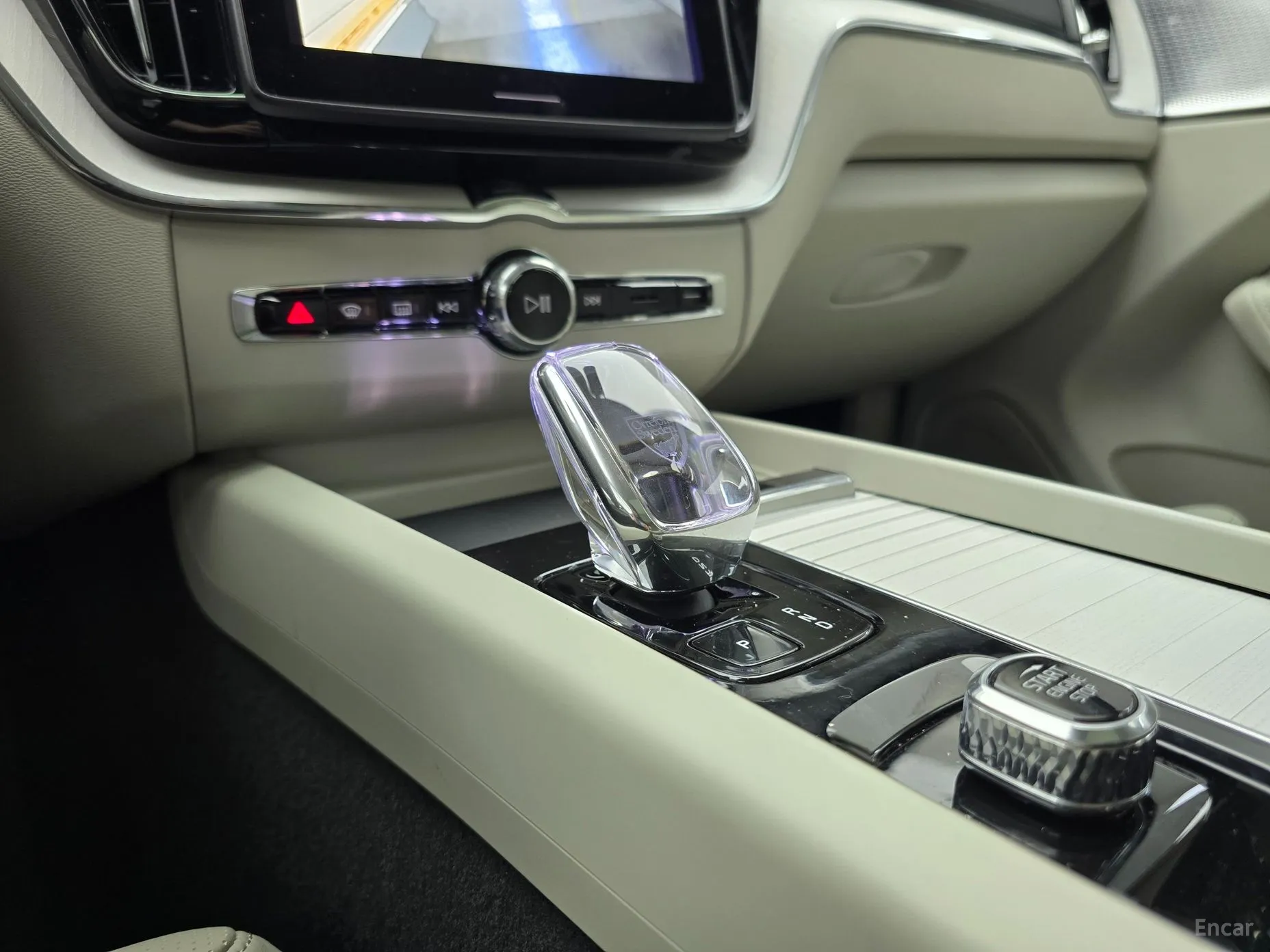 Volvo XC60 Gen 2 превью 9