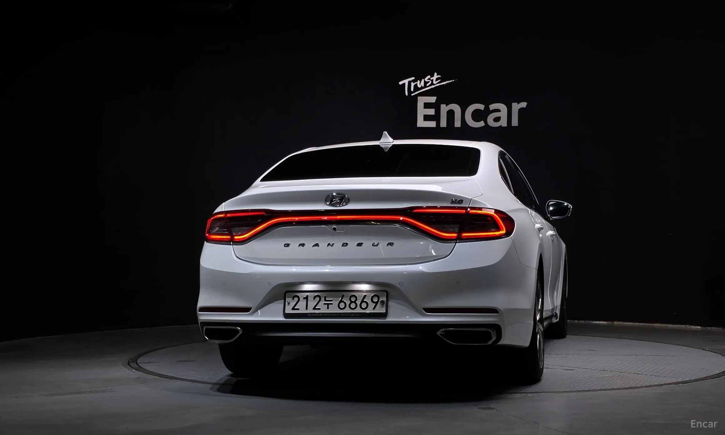 Hyundai Grandeur IG превью 4