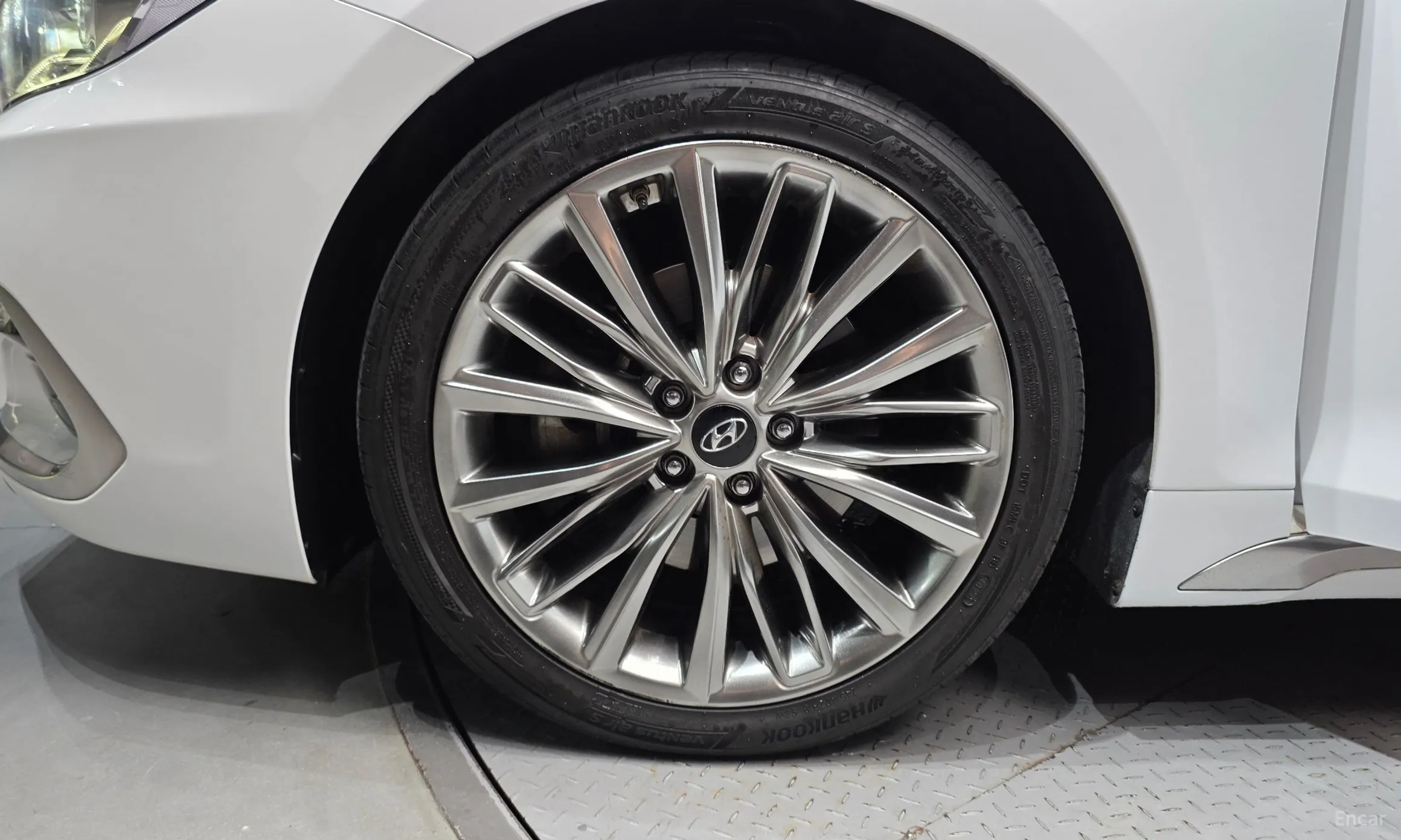 Hyundai Grandeur IG превью 5