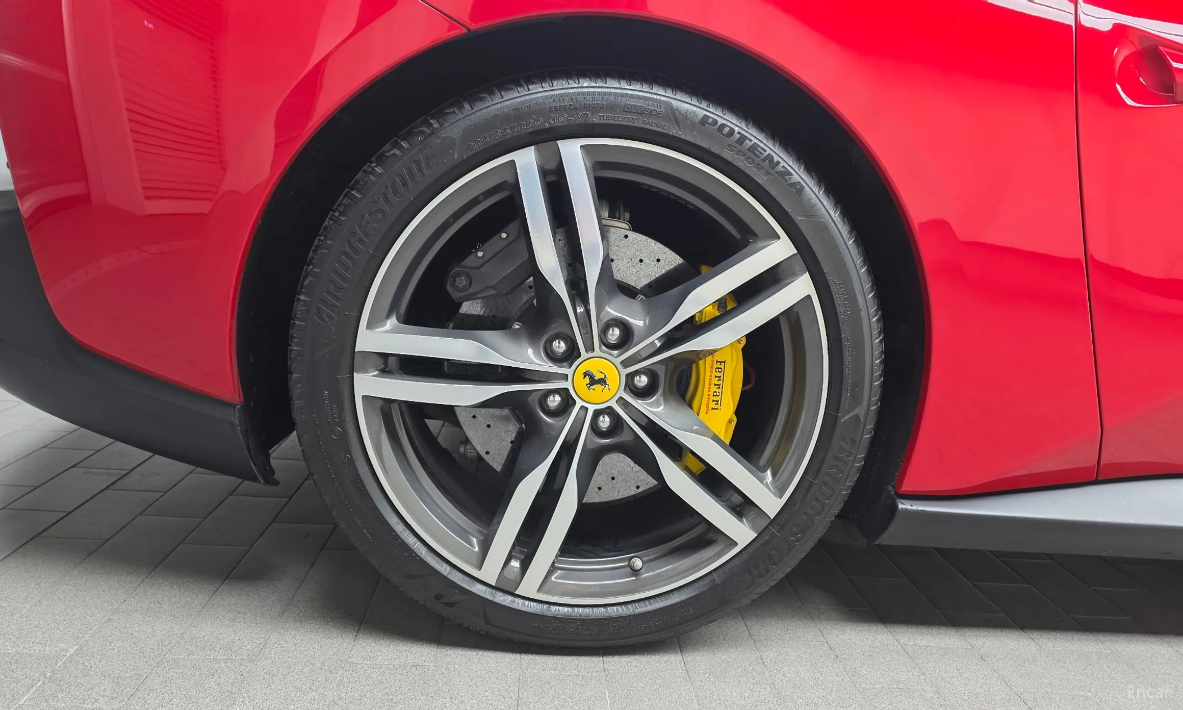 Ferrari Portofino превью 5