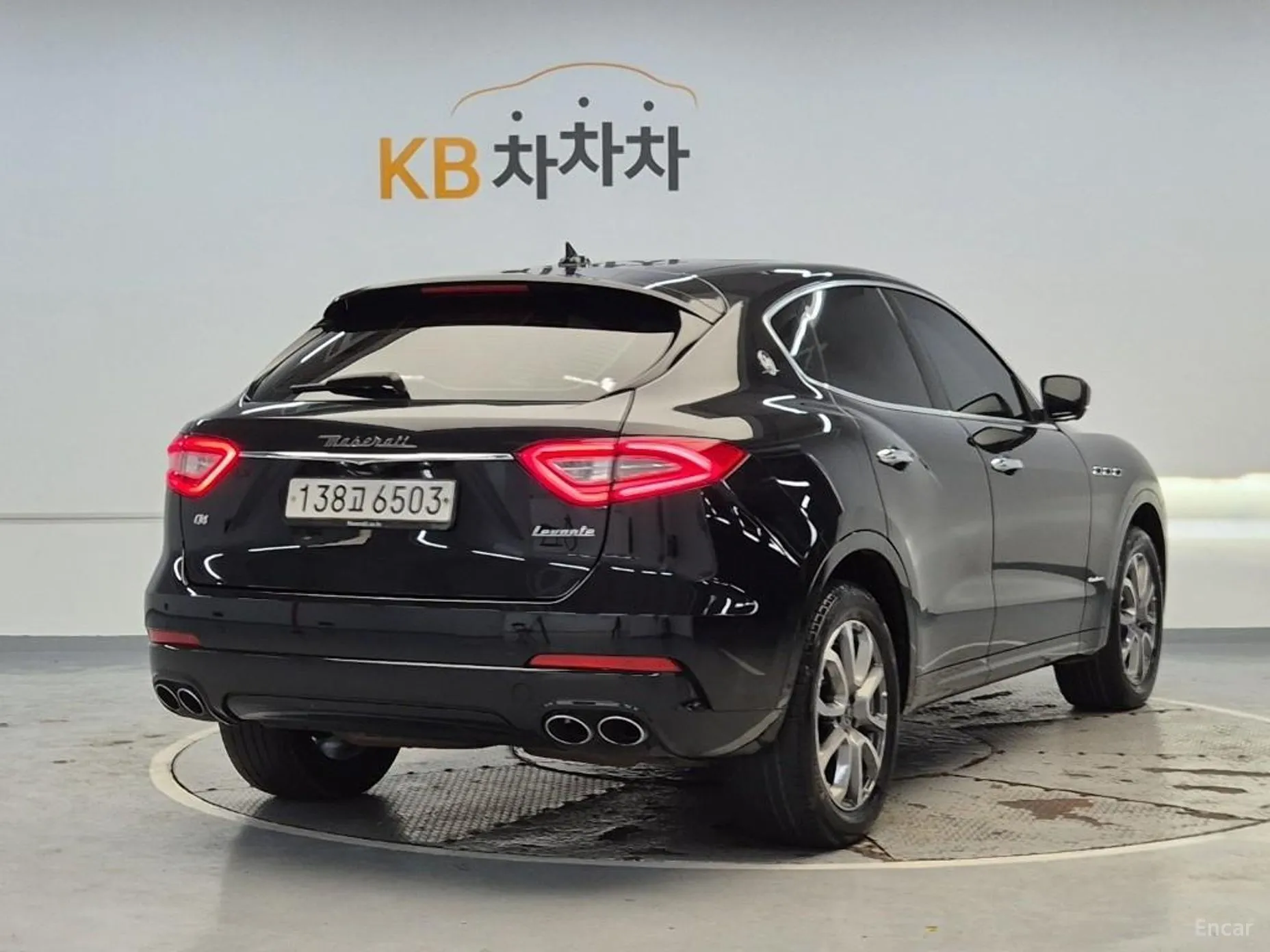 Maserati Levante превью 3