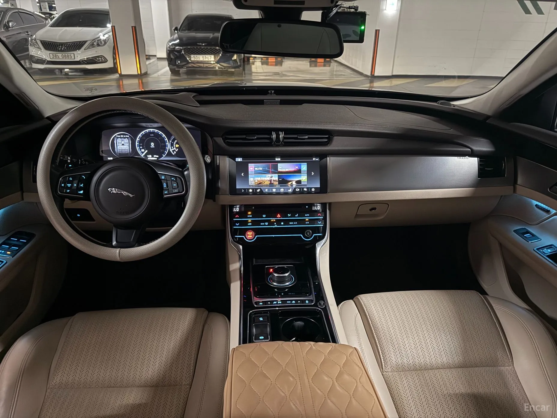 Jaguar XF (x260) превью 3