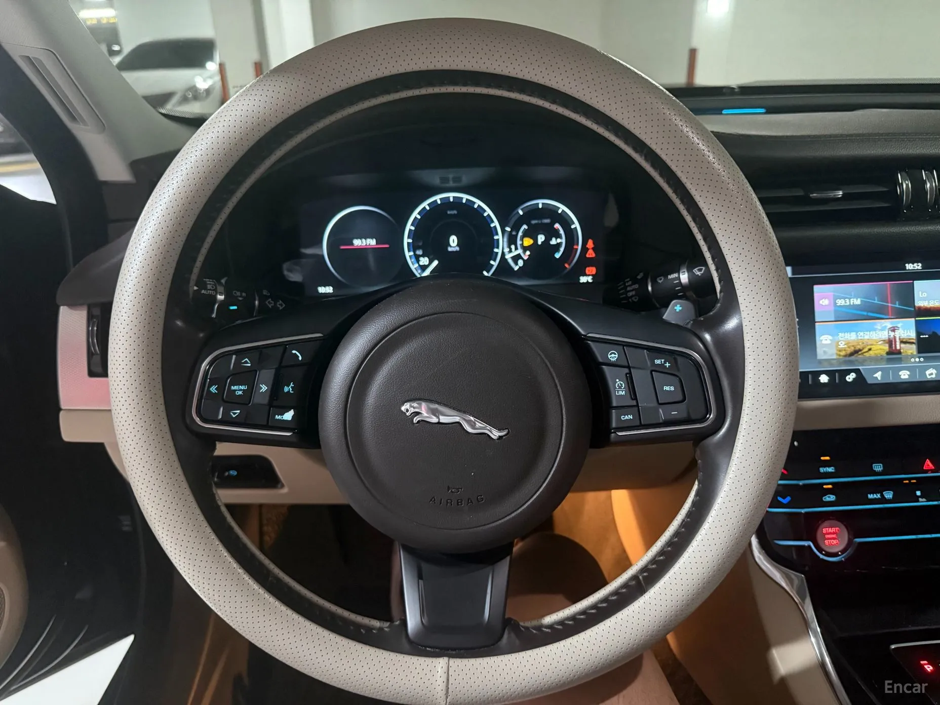 Jaguar XF (x260) превью 4