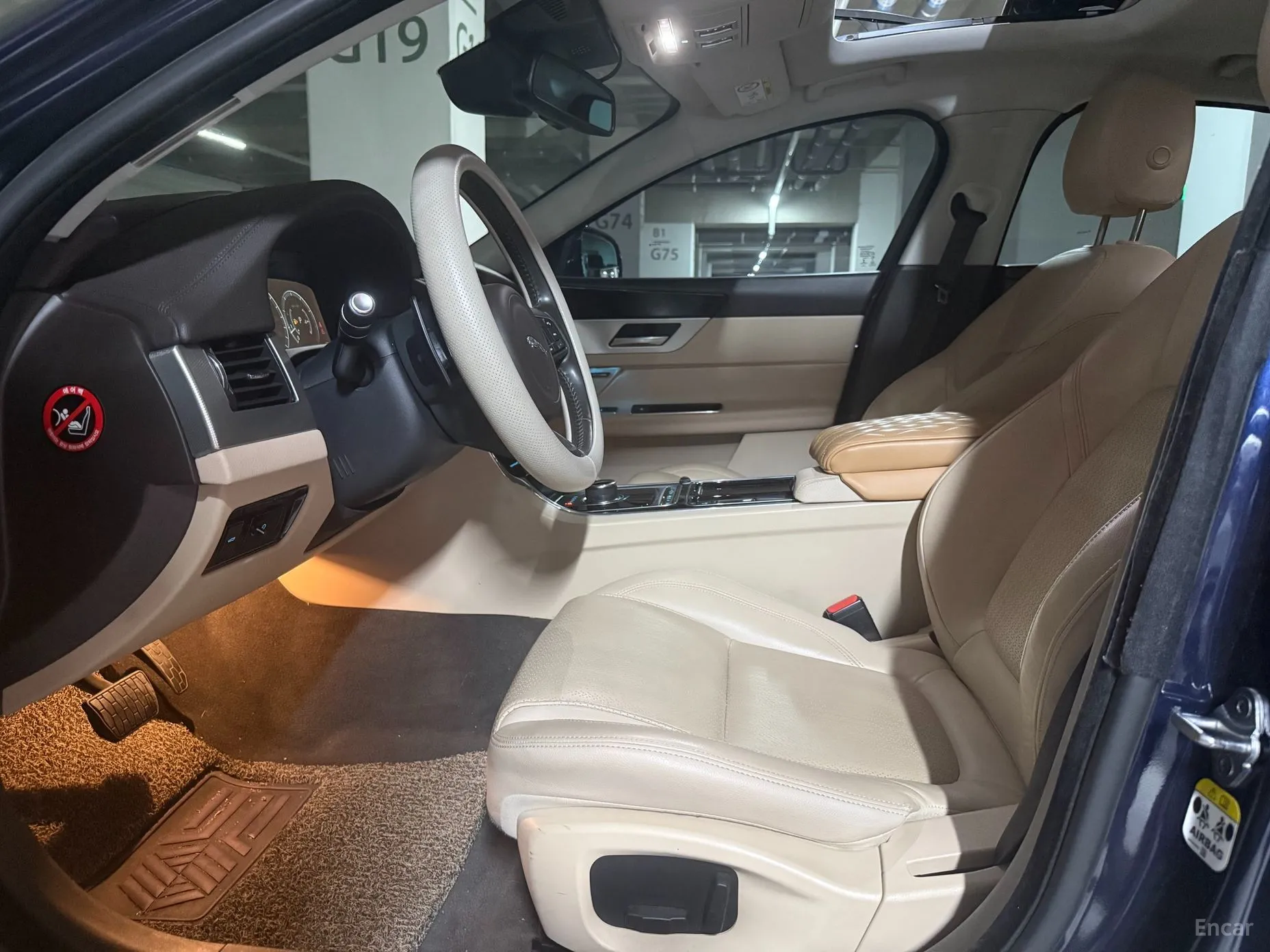 Jaguar XF (x260) превью 6