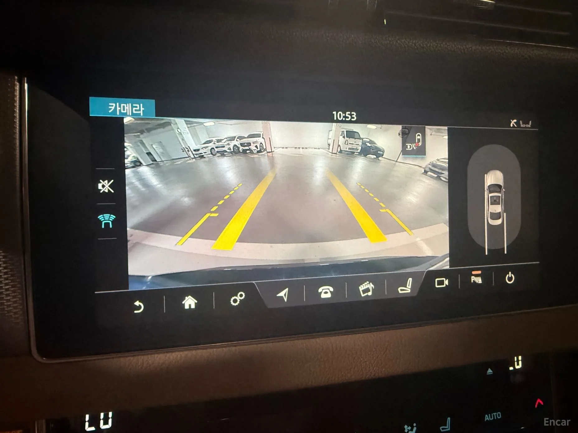 Jaguar XF (x260) превью 9