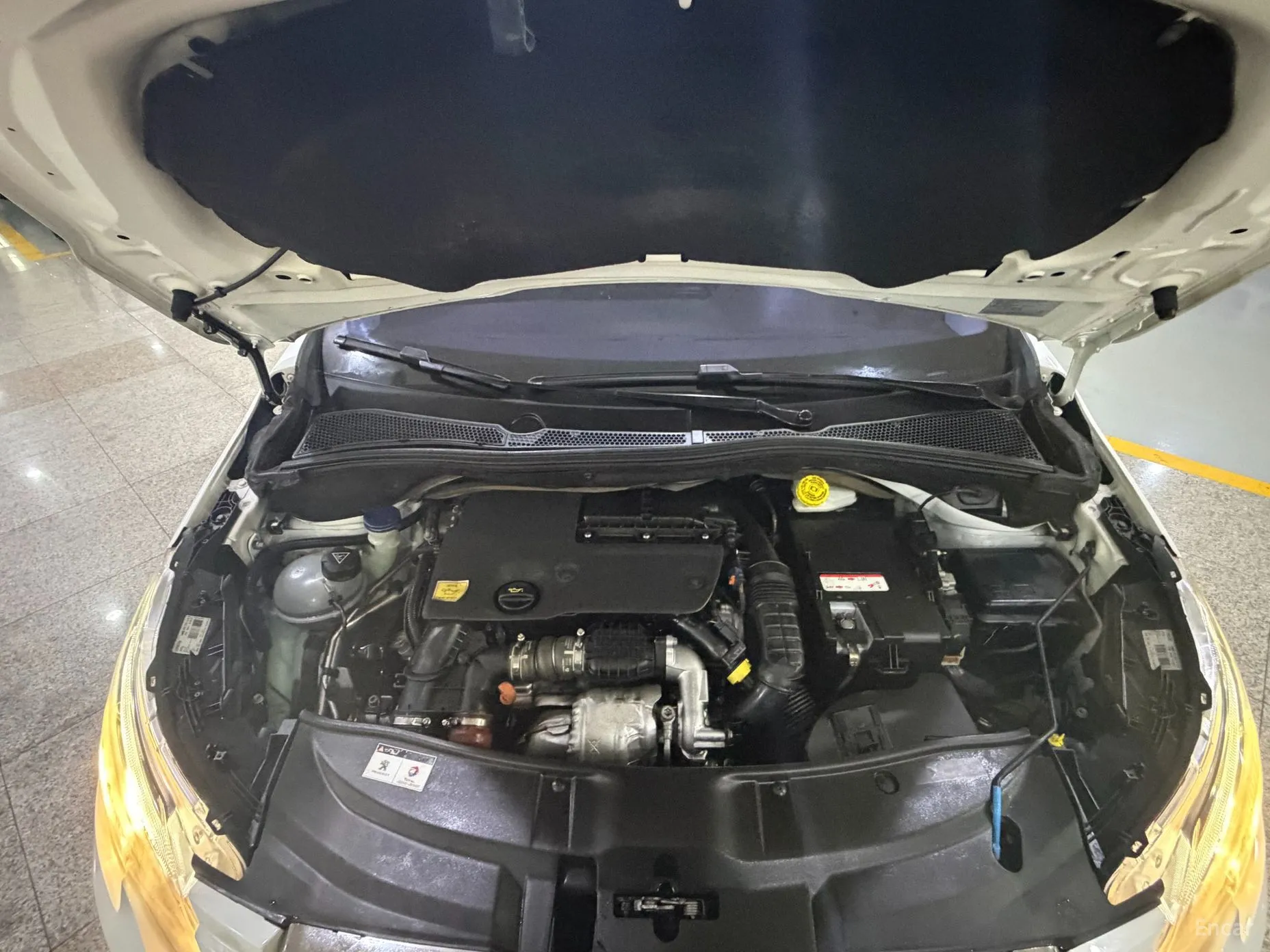 Peugeot 2008. превью 18