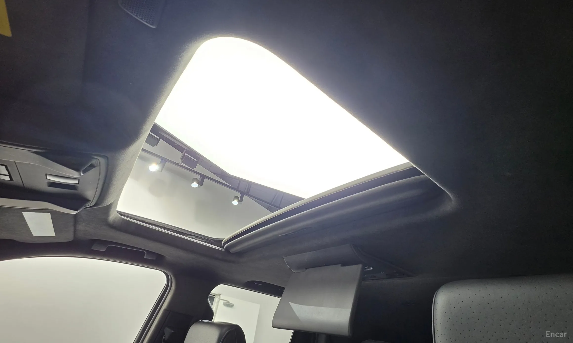 Cadillac Escalade превью 17