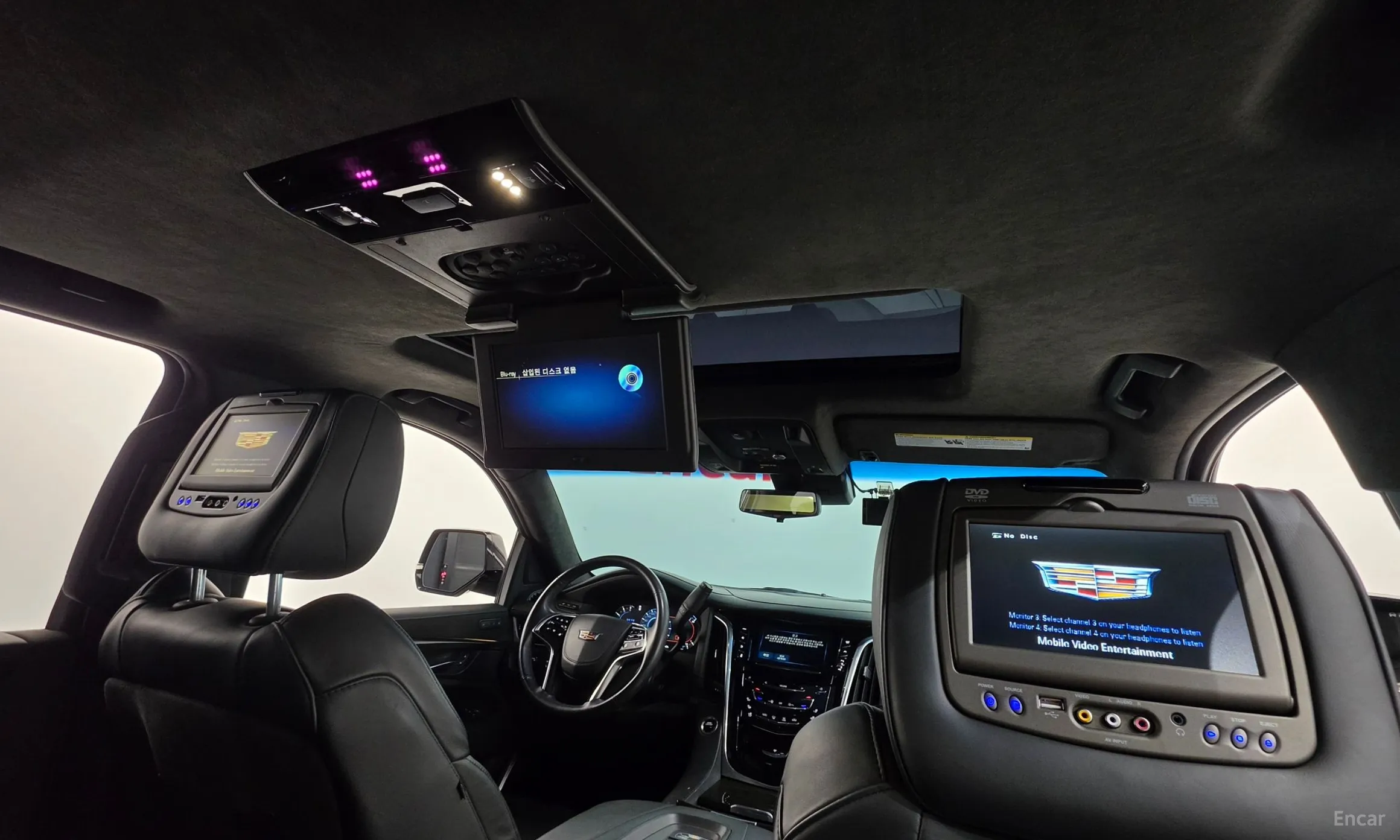 Cadillac Escalade превью 18