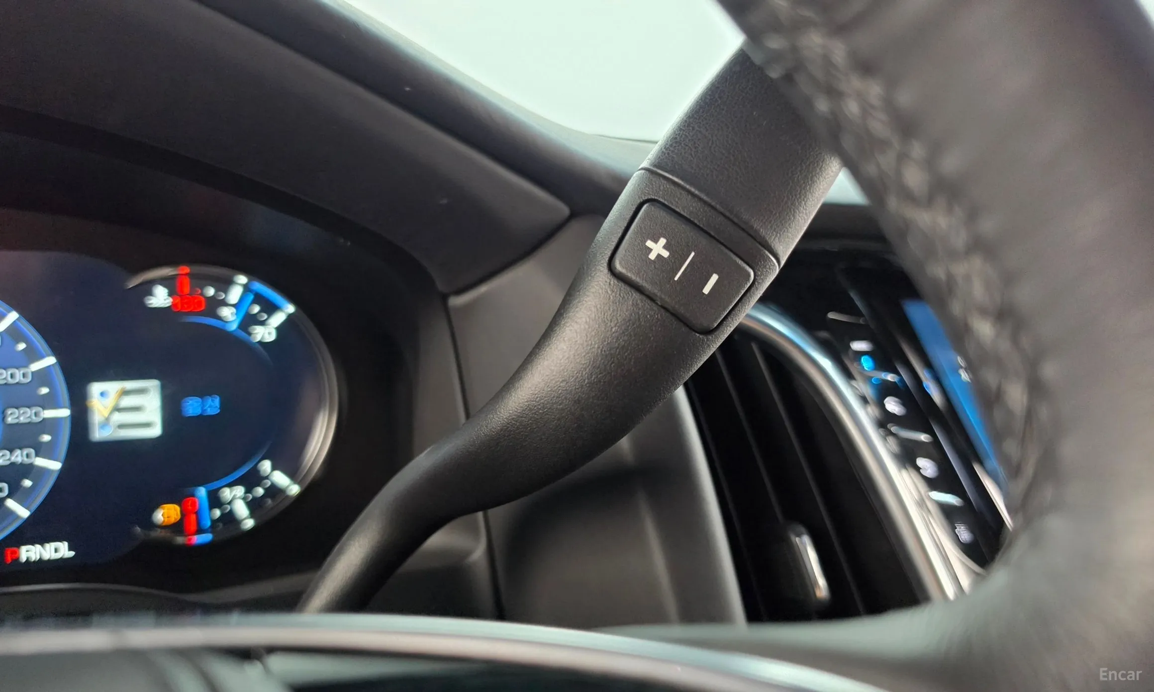 Cadillac Escalade превью 9