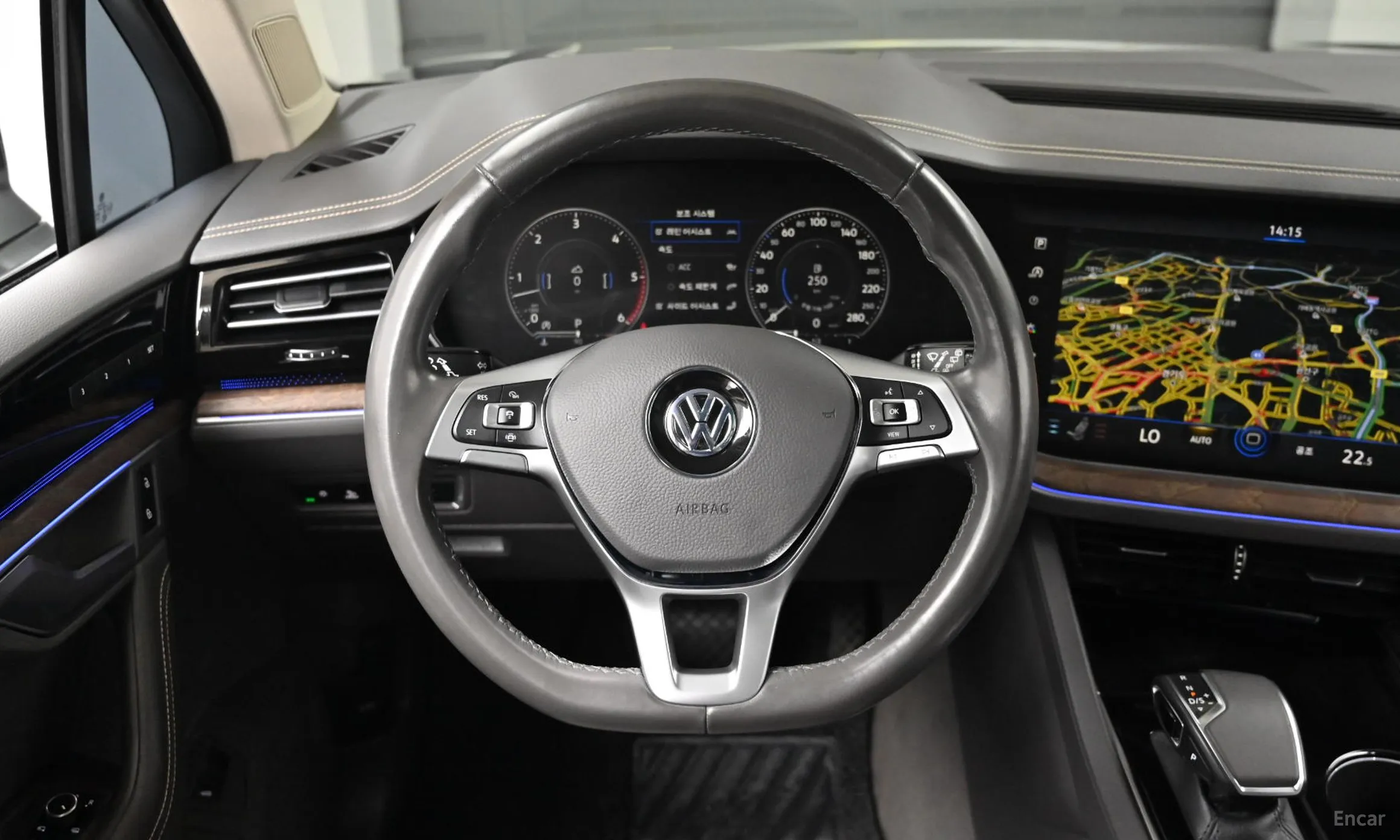 Volkswagen Touareg 3rd Generation превью 13