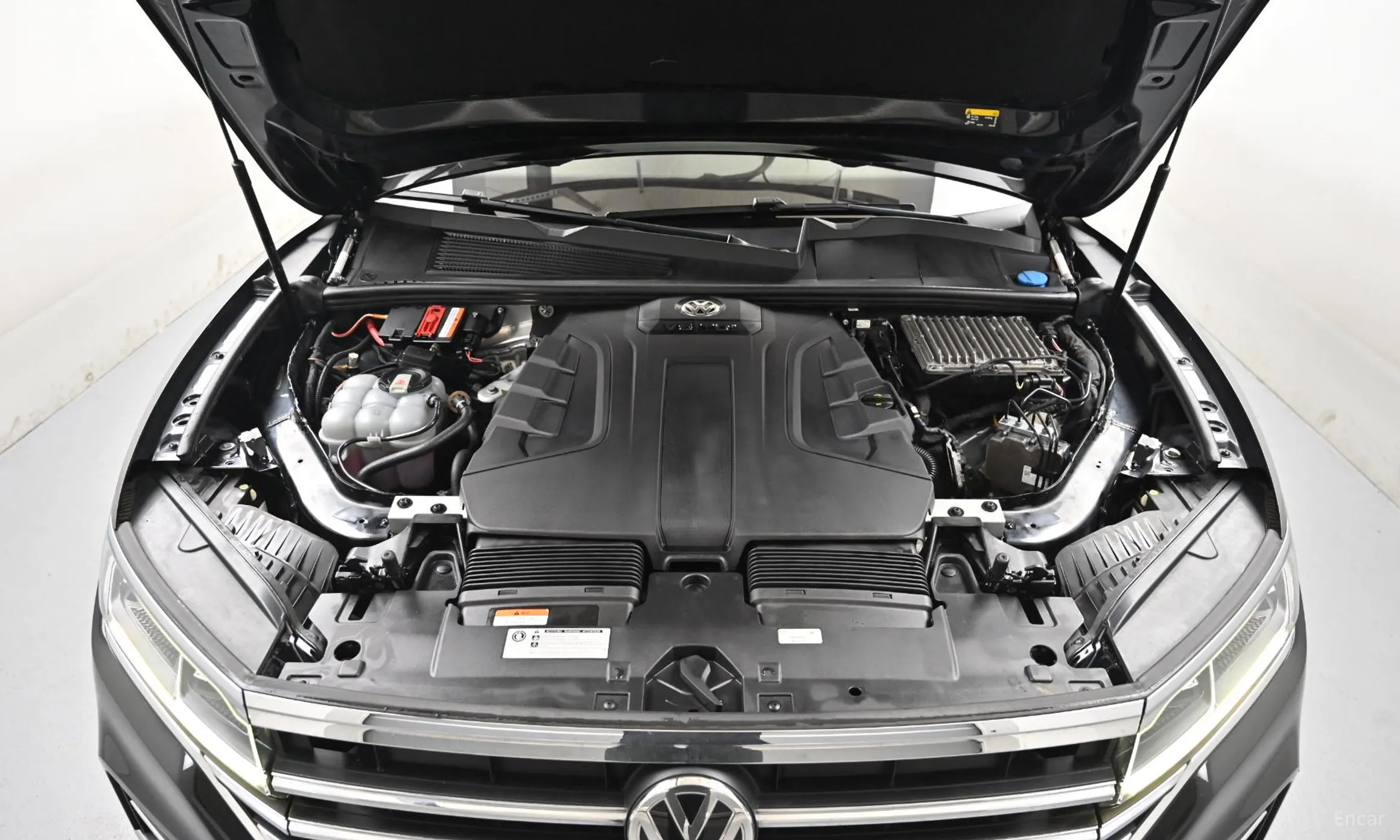 Volkswagen Touareg 3rd Generation превью 6