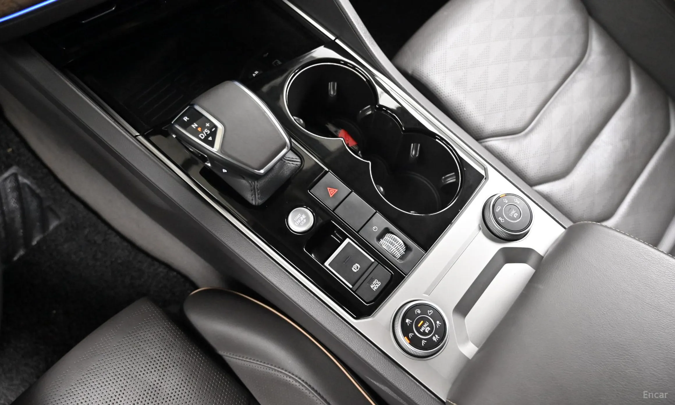 Volkswagen Touareg 3rd Generation превью 9