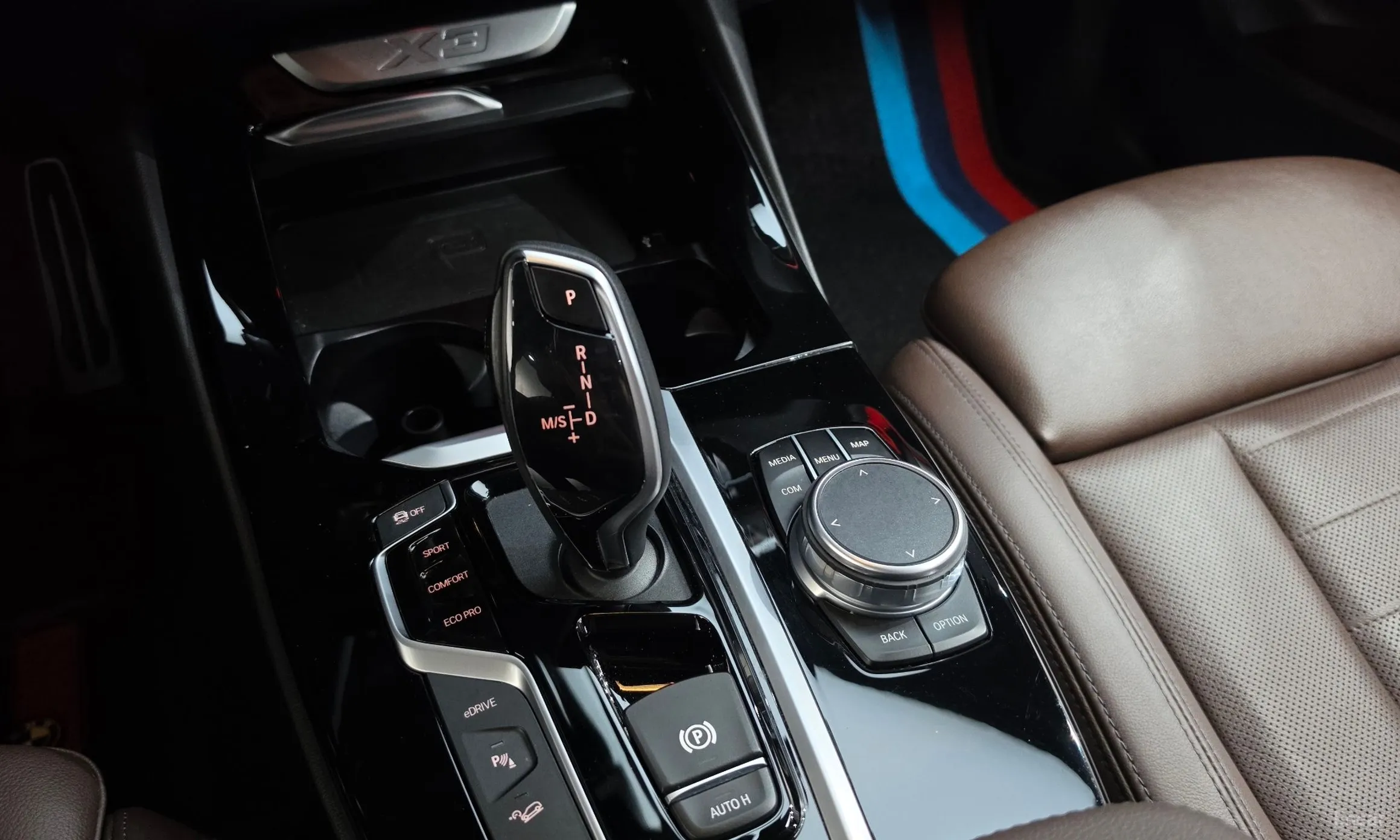 BMW X3 (G01) превью 9