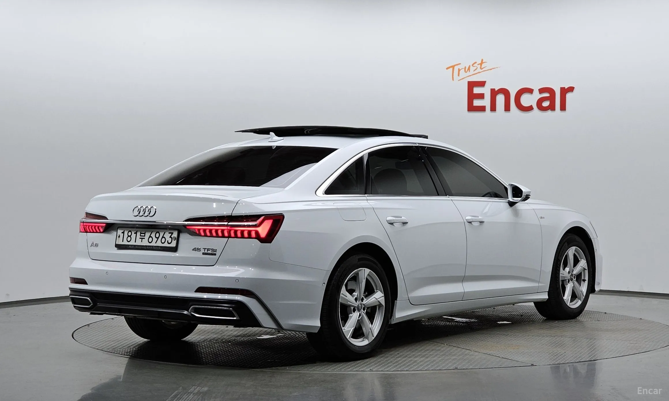 Audi A6 (C8)