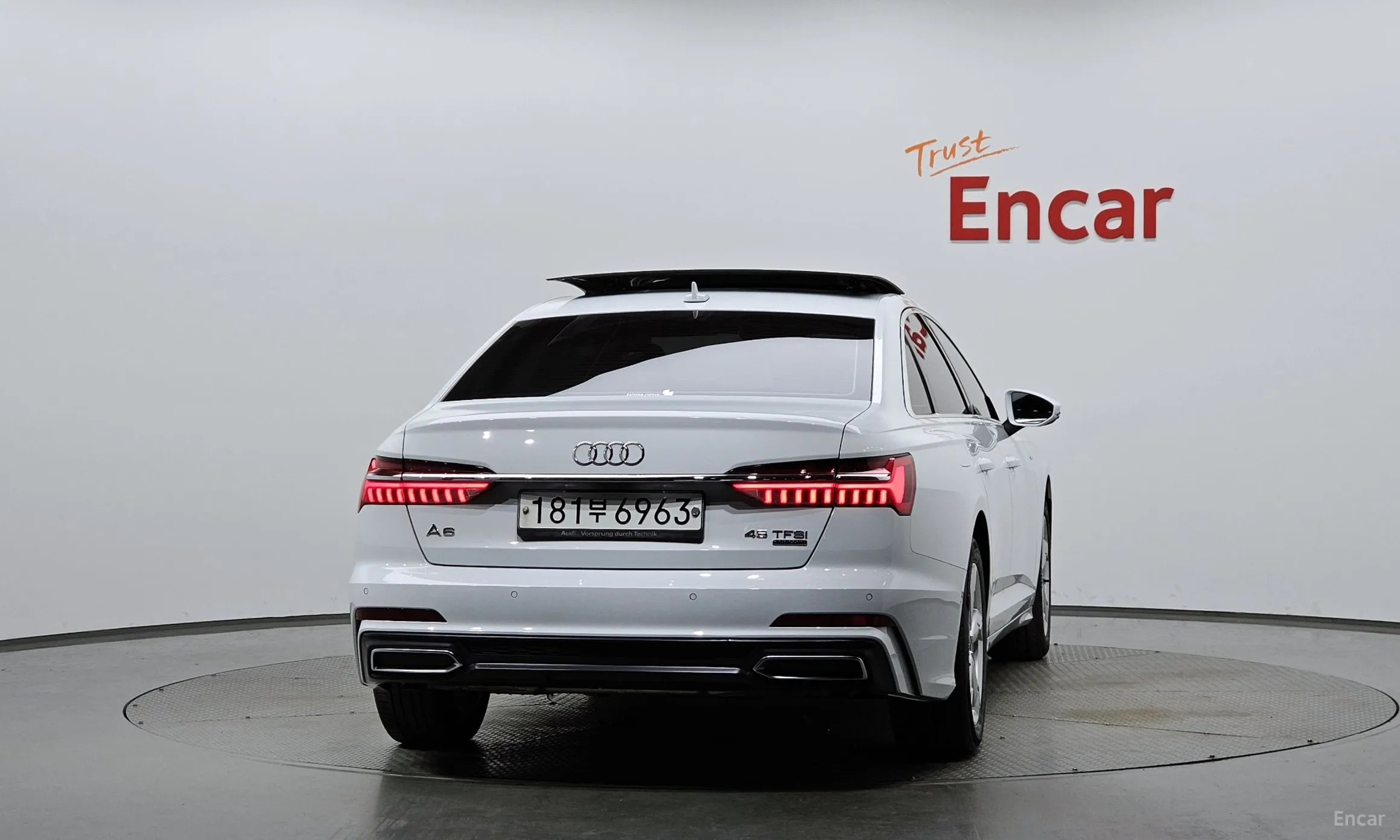 Audi A6 (C8) превью 4