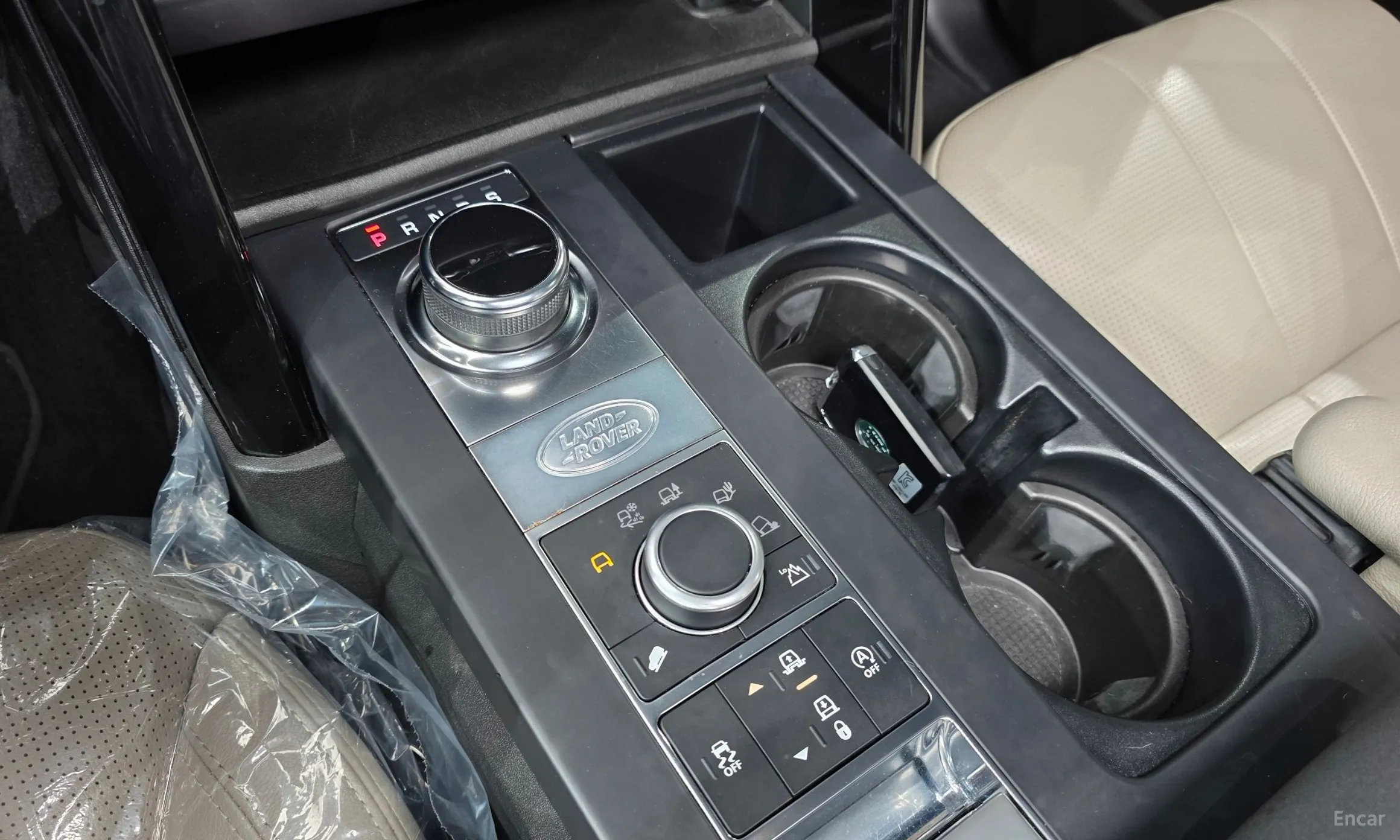 Land Rover Discovery 5 превью 9