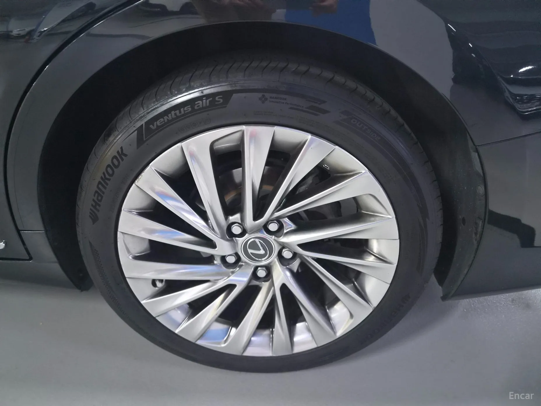 Lexus ES300h 7th Generation превью 13