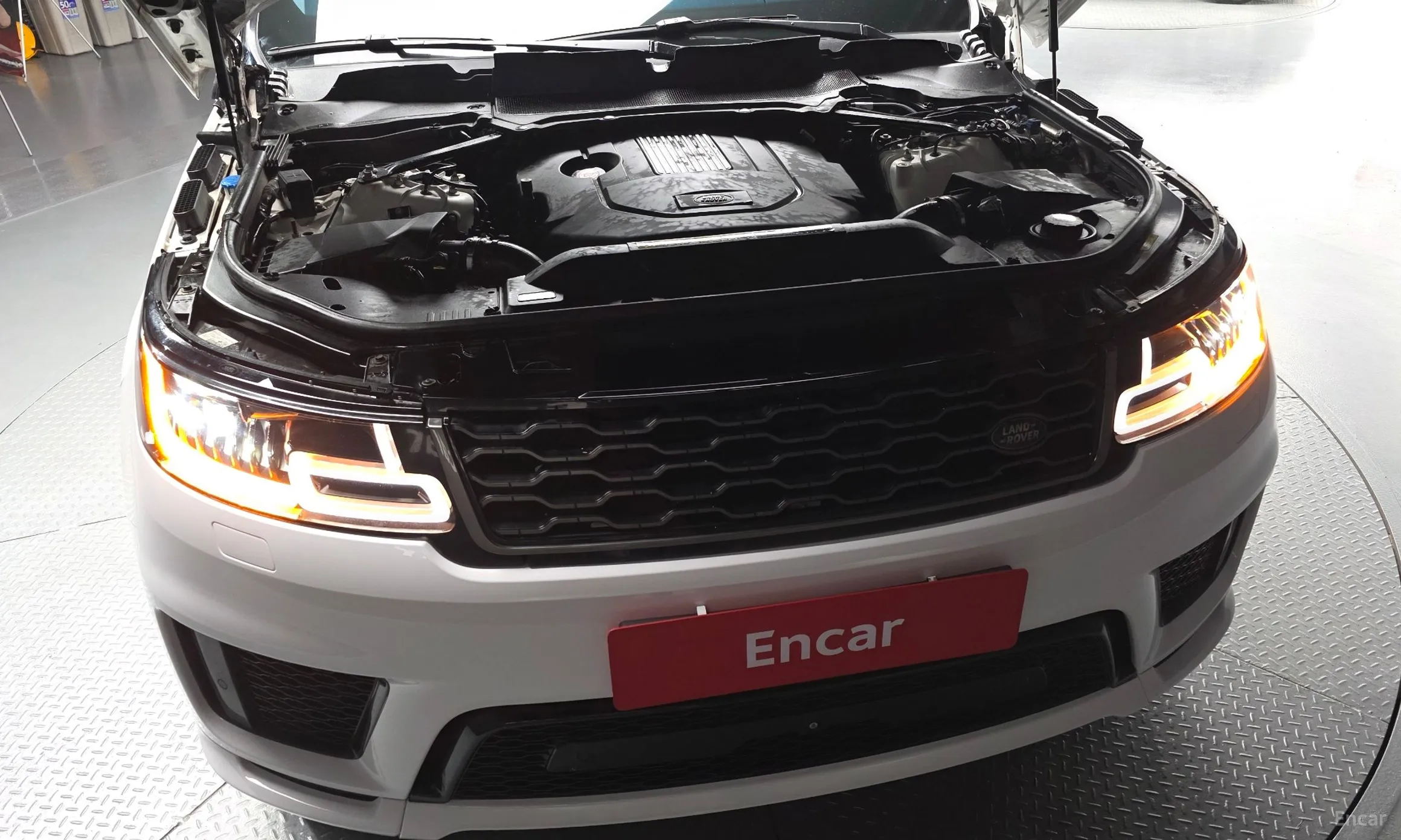 Land Rover Range Rover Sport 2nd Generation превью 6