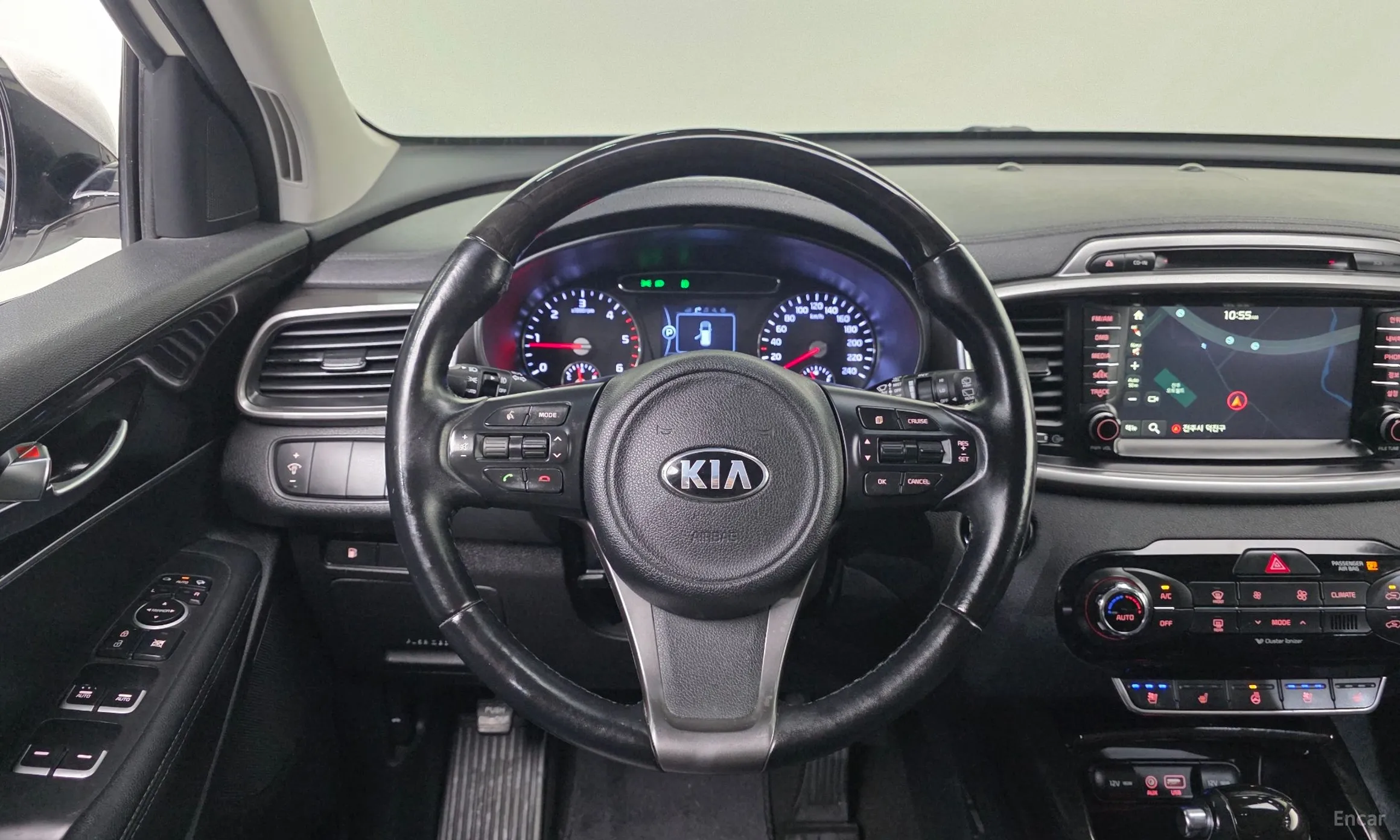 Kia Sorento превью 15