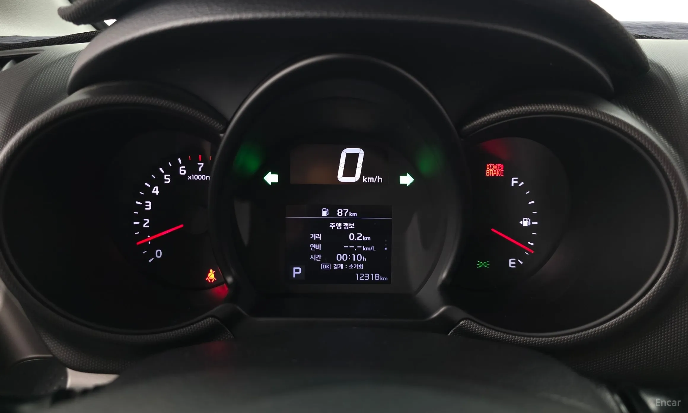 Kia Ray превью 8