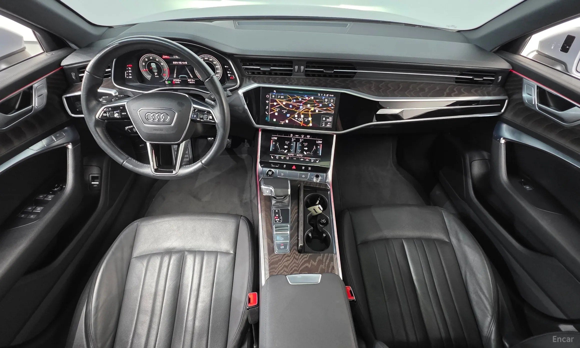 Audi A6 (C8) превью 7