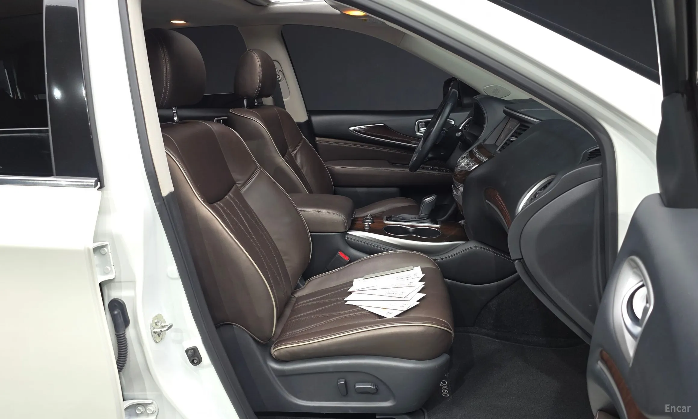 Infiniti QX60 превью 11