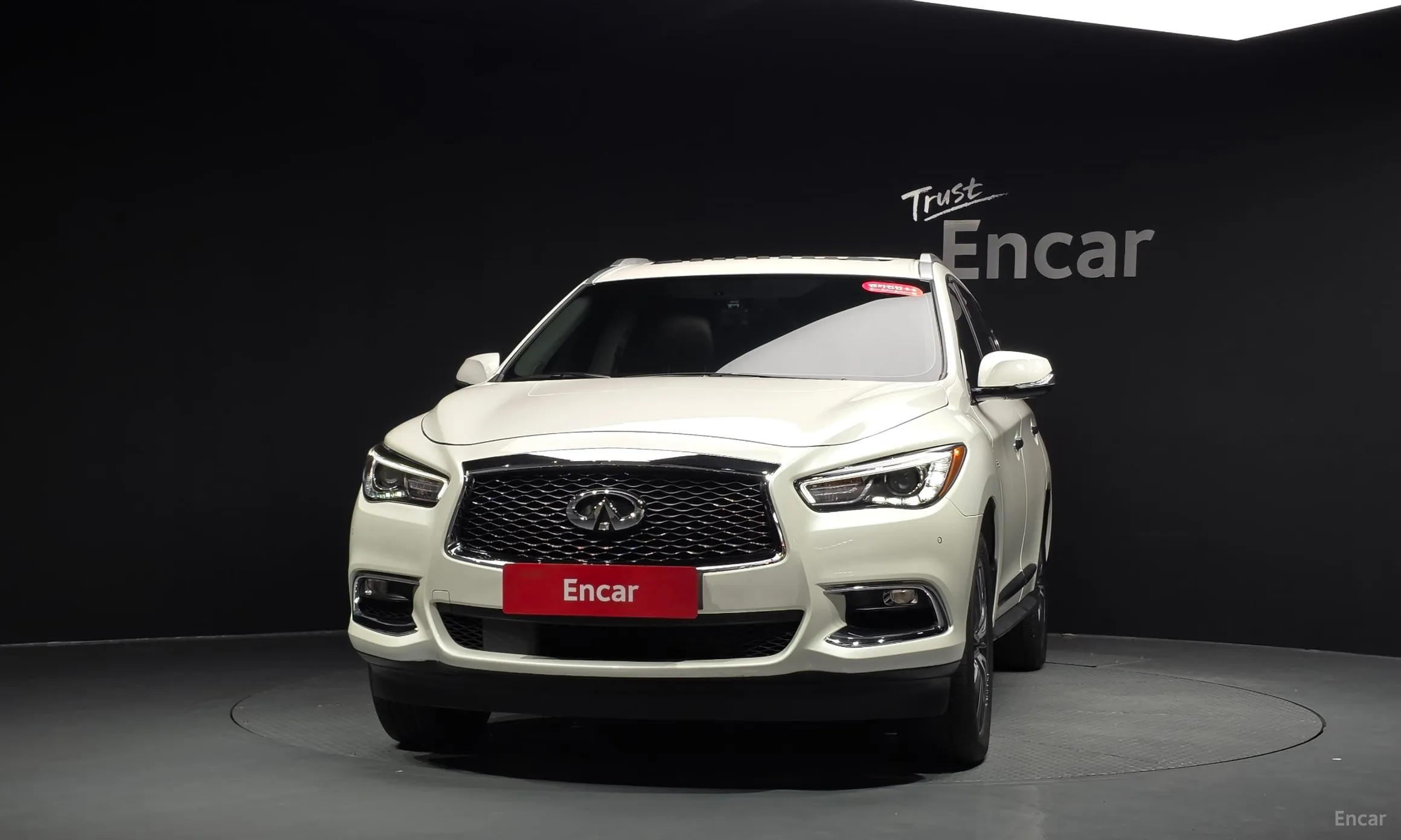 Infiniti QX60 превью 3