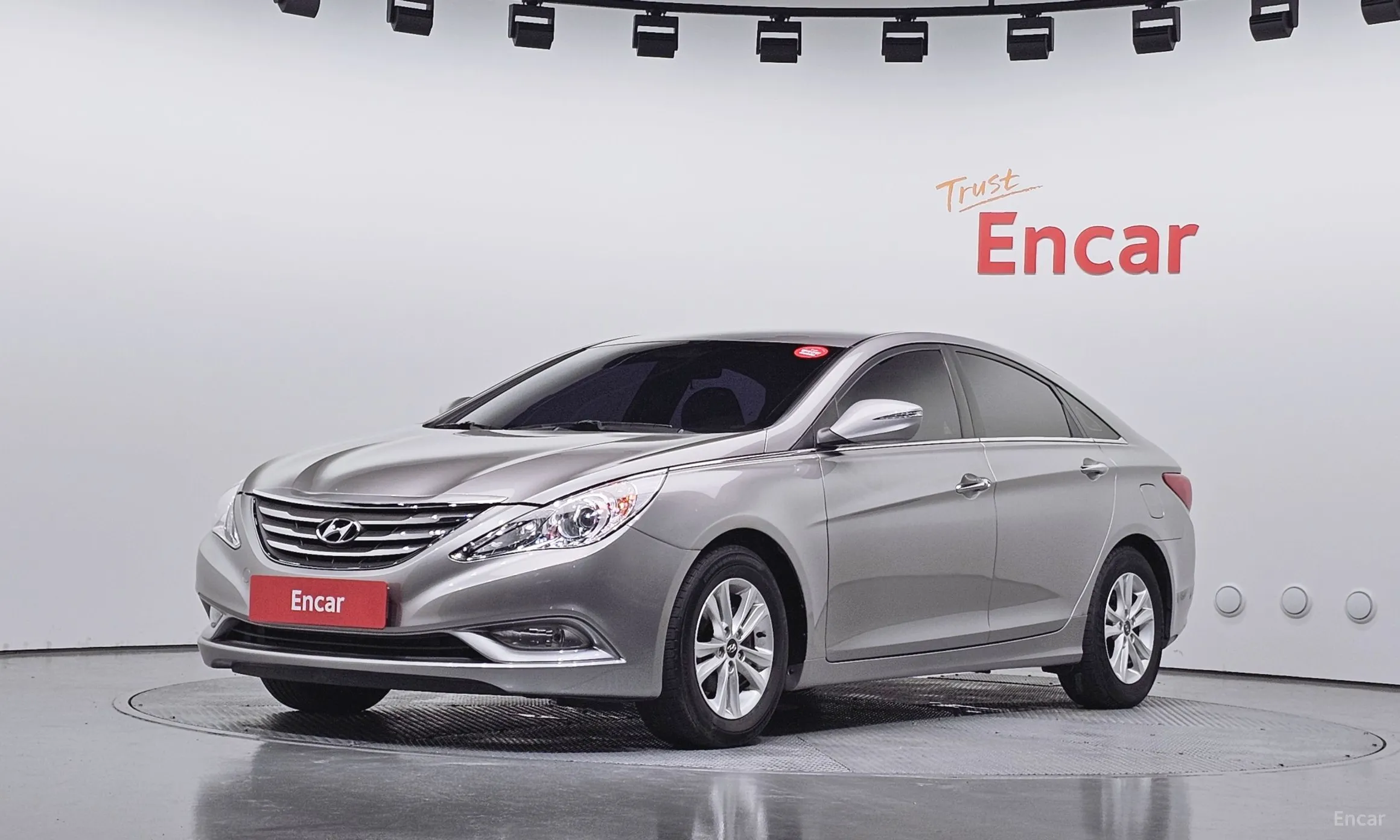 Hyundai YF Sonata