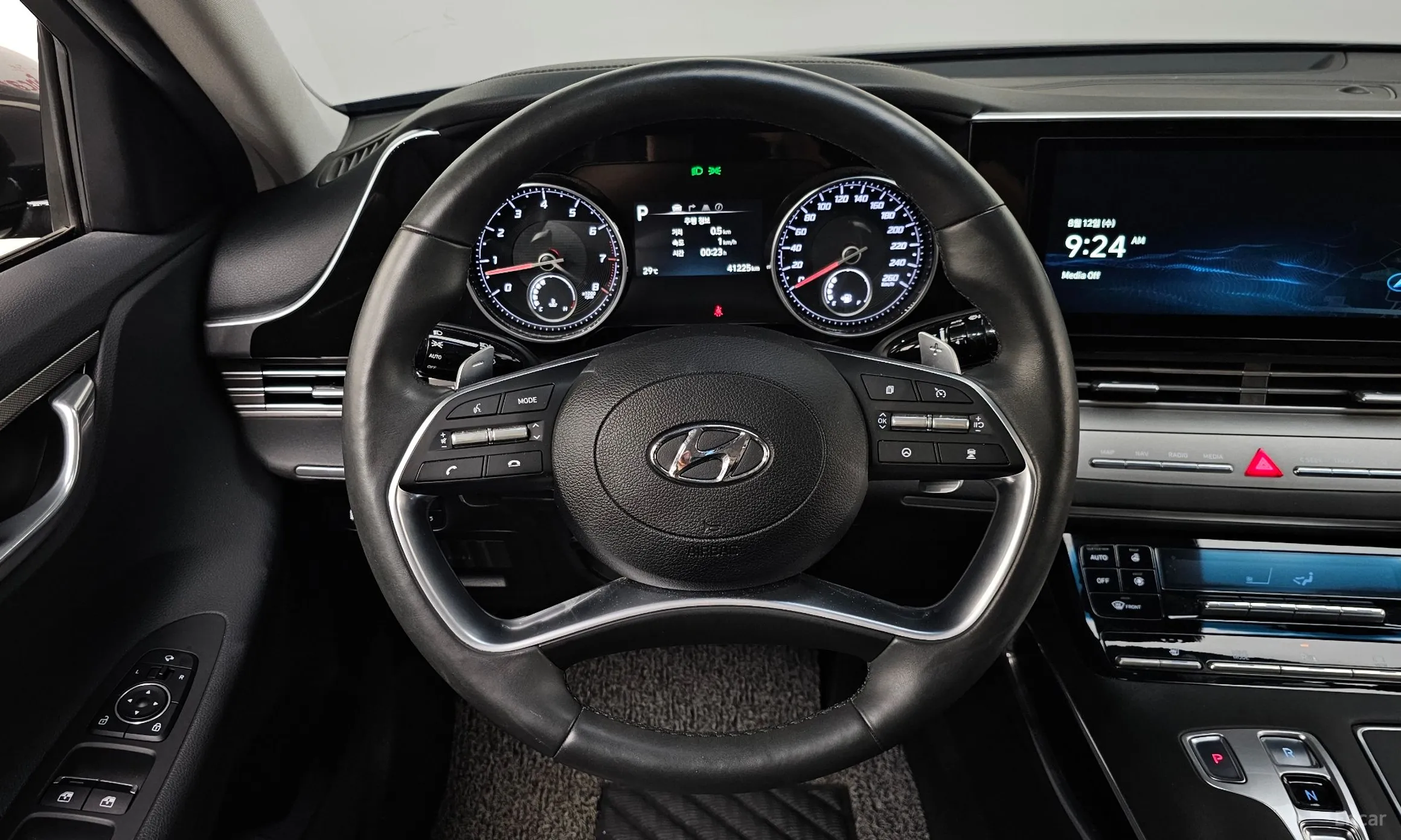 Hyundai Grandeur IG превью 13