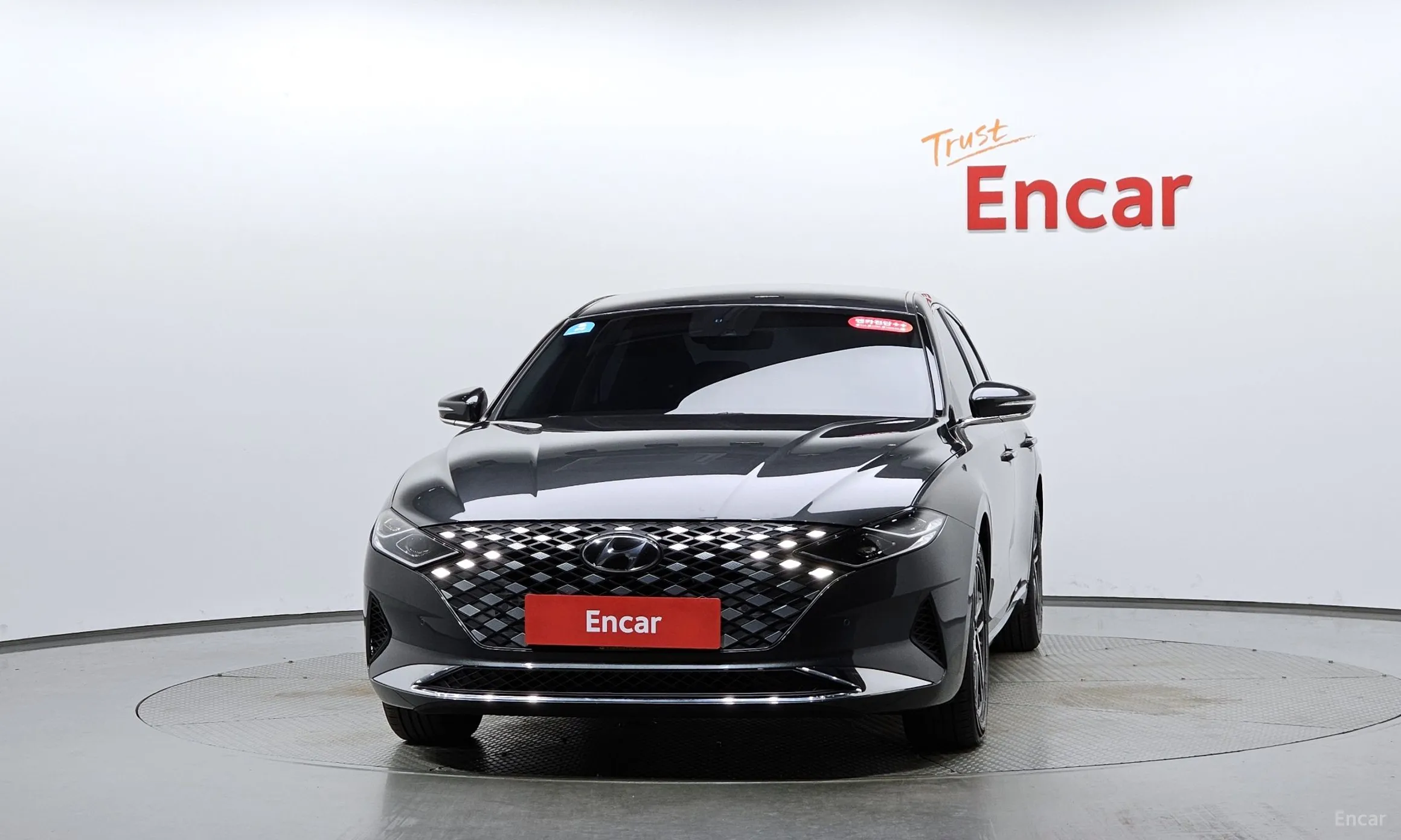 Hyundai Grandeur IG превью 3