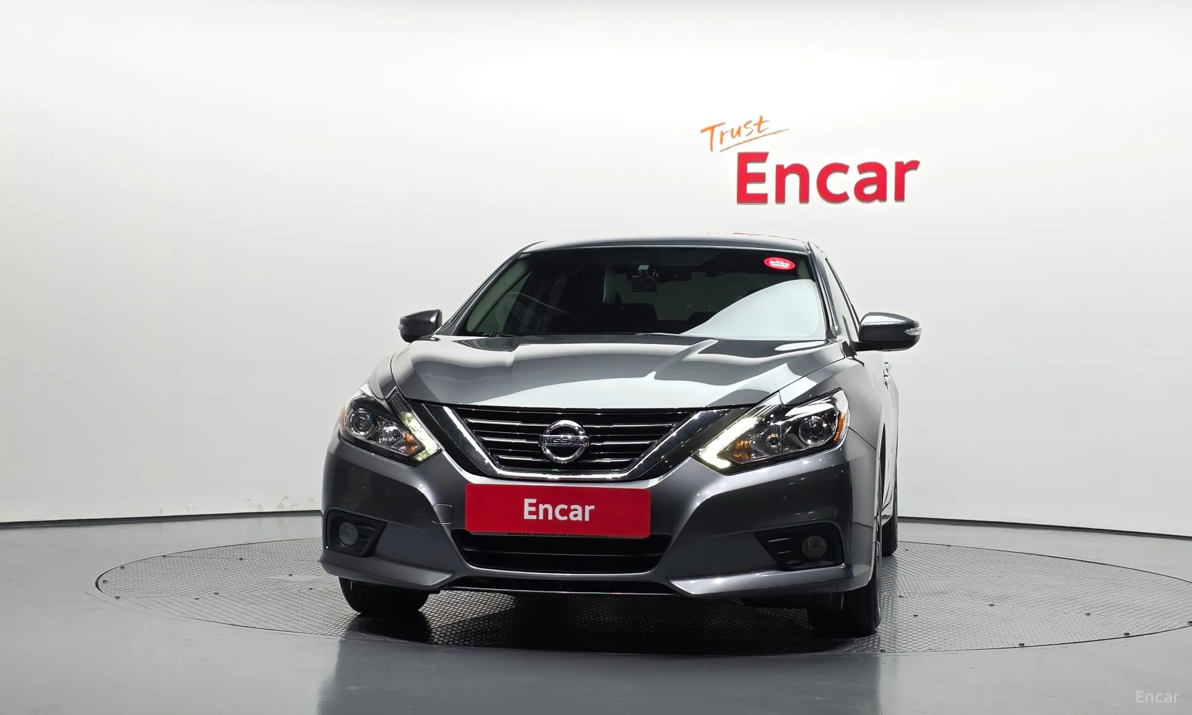 Nissan Altima превью 3