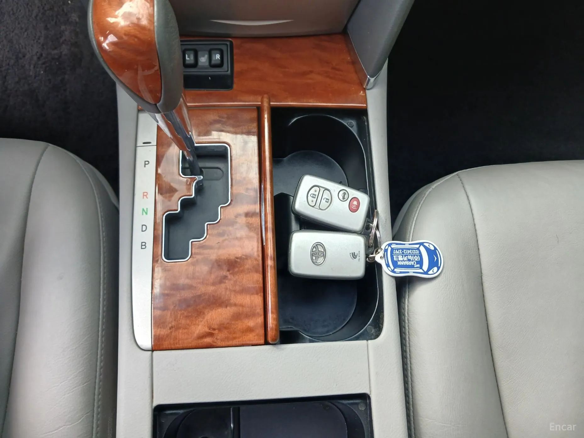 Toyota Camry превью 12