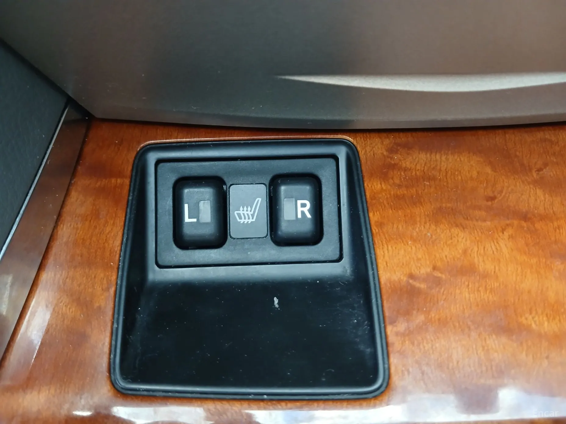 Toyota Camry превью 13