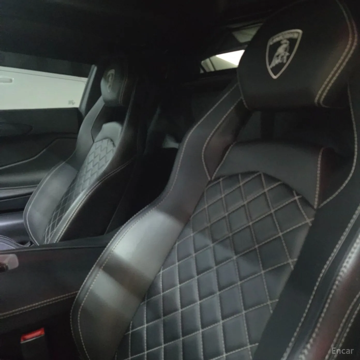 Lamborghini Aventador превью 6