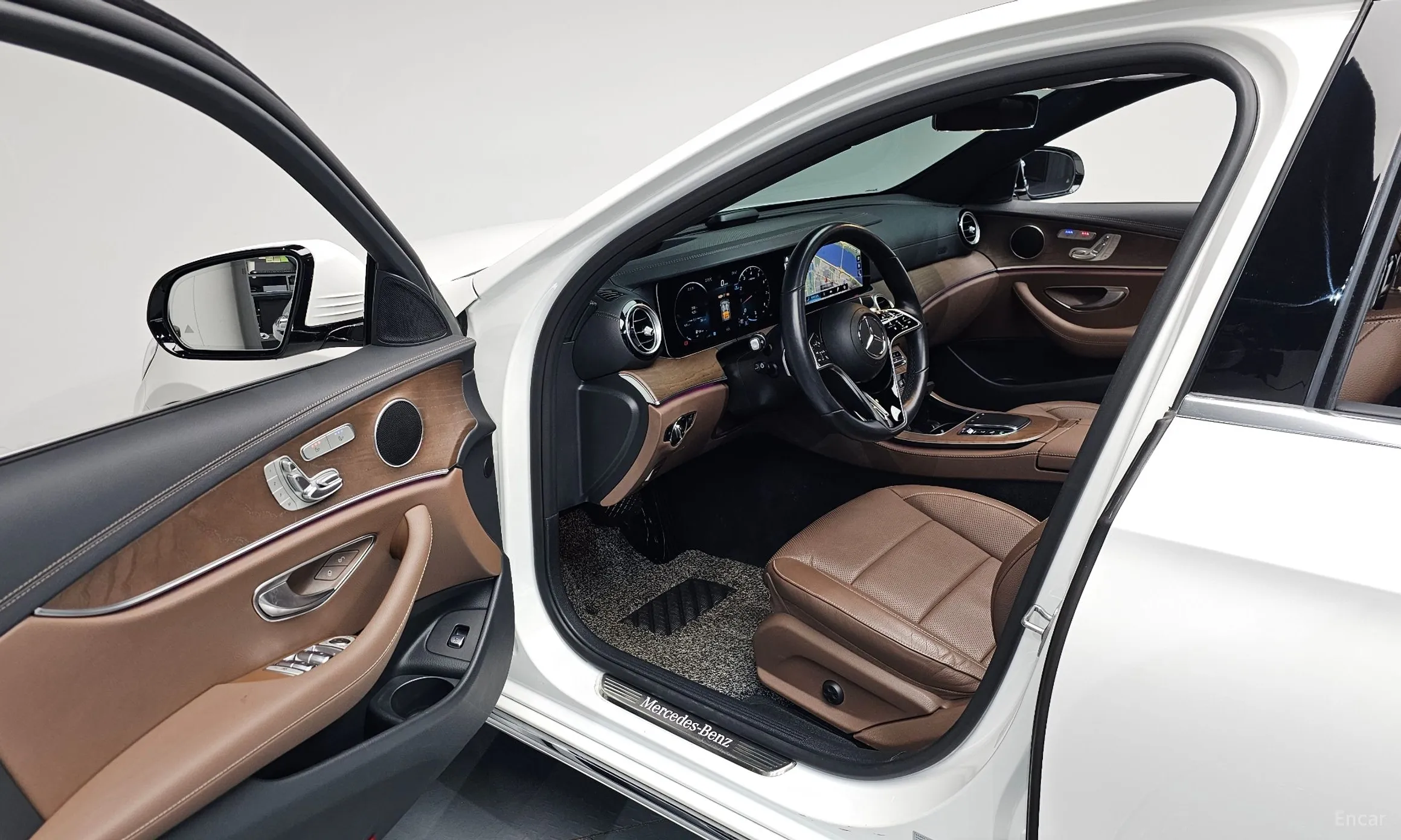 Mercedes Benz E-Class W213 превью 10