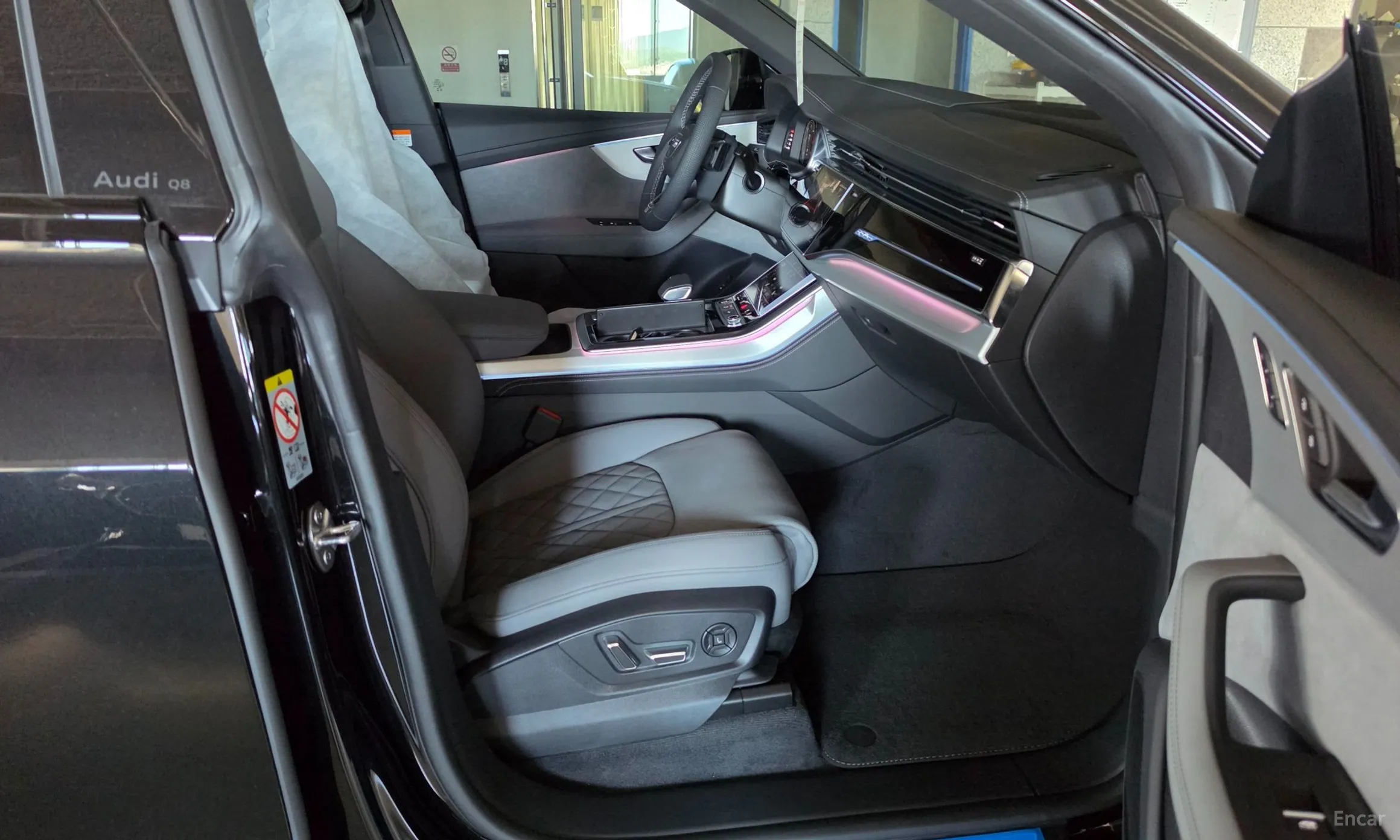 Audi Q8 (4M) превью 12