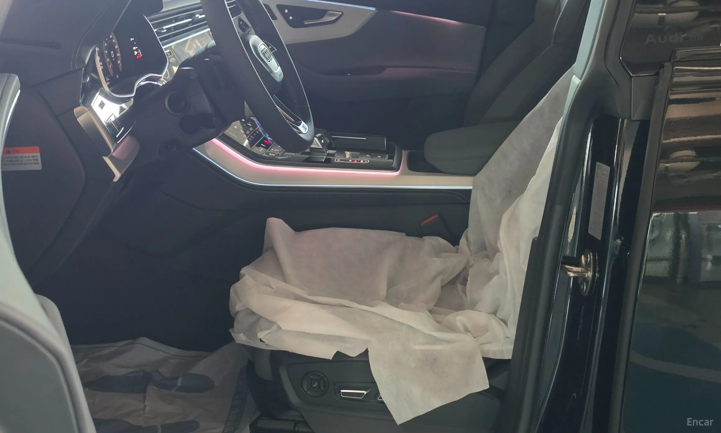 Audi Q8 (4M) превью 8