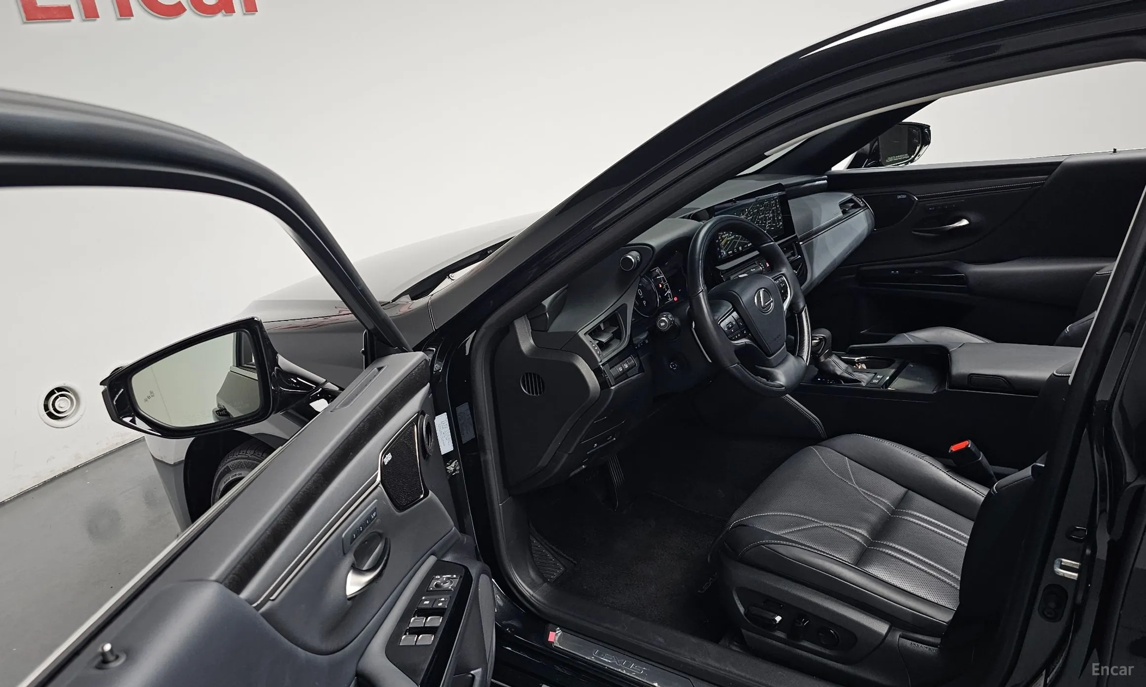 Lexus ES300h 7th Generation превью 10