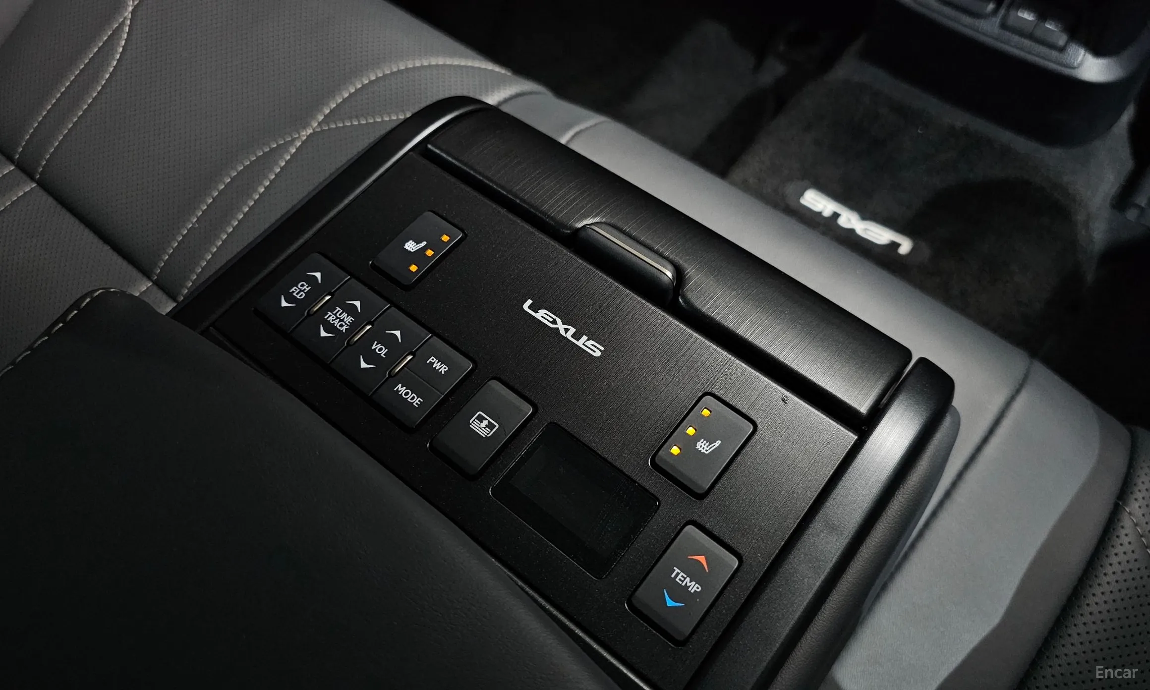 Lexus ES300h 7th Generation превью 19