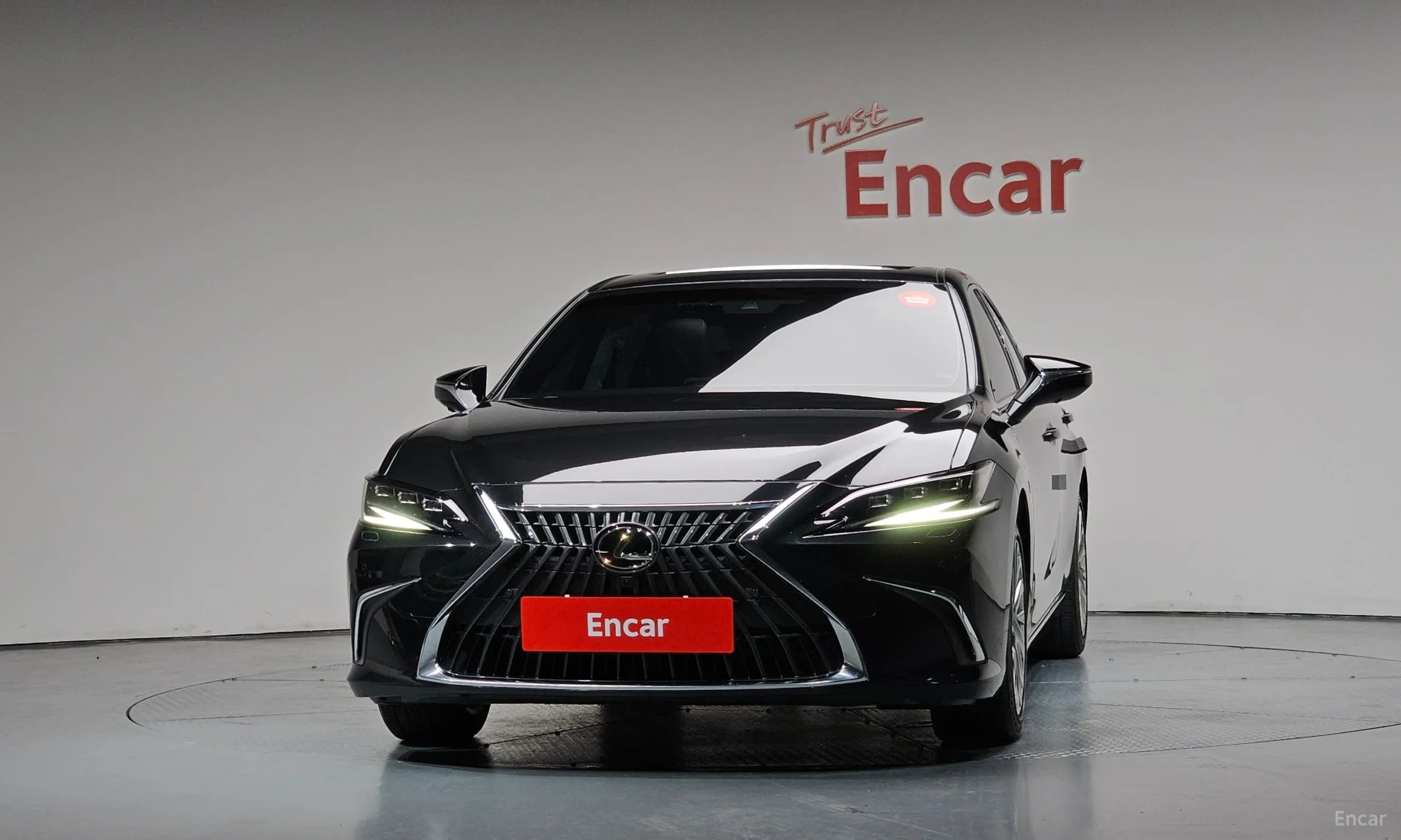 Lexus ES300h 7th Generation превью 3