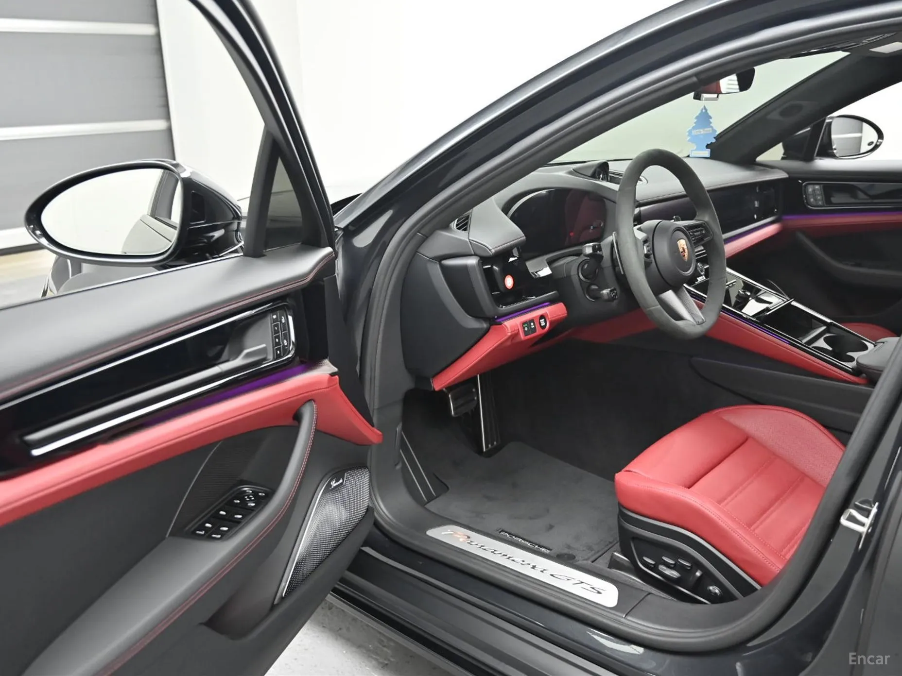 Porsche Panamera (976) превью 11