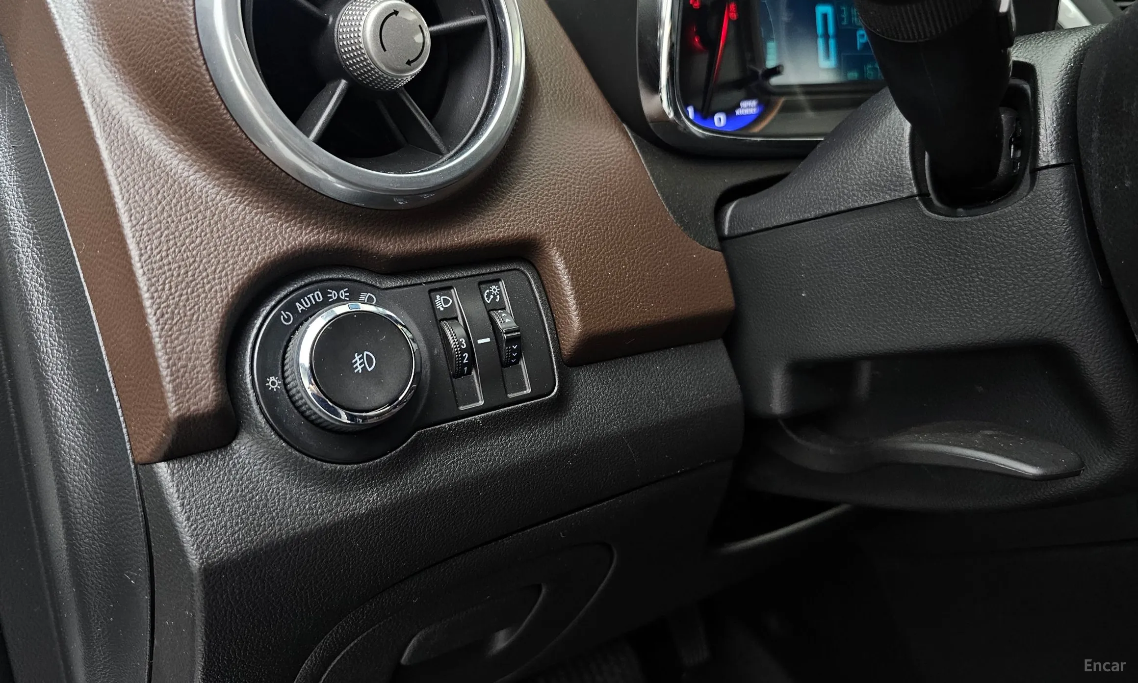 Chevrolet (GM Daewoo) Trax превью 20