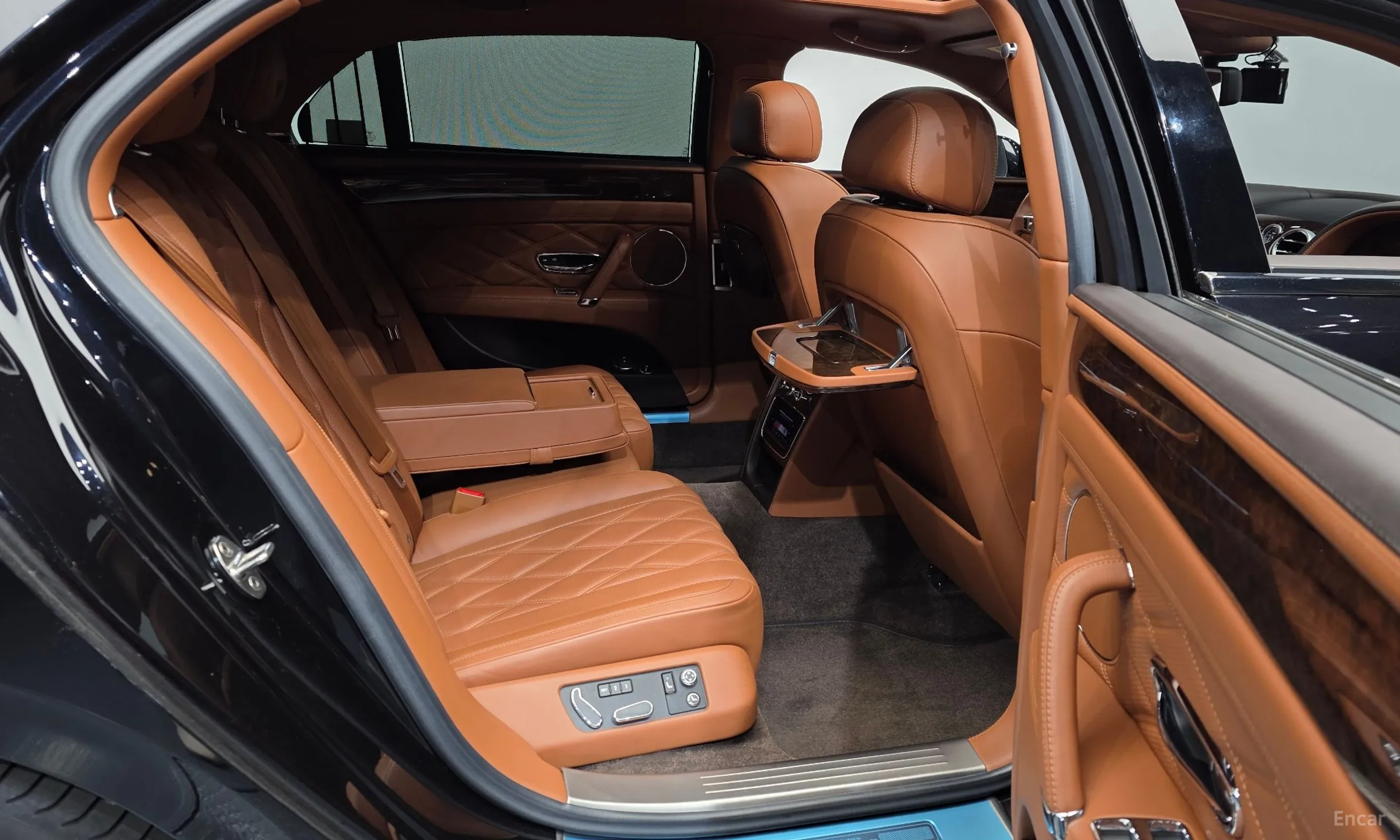 Bentley Flying Spur 2nd Generation превью 12