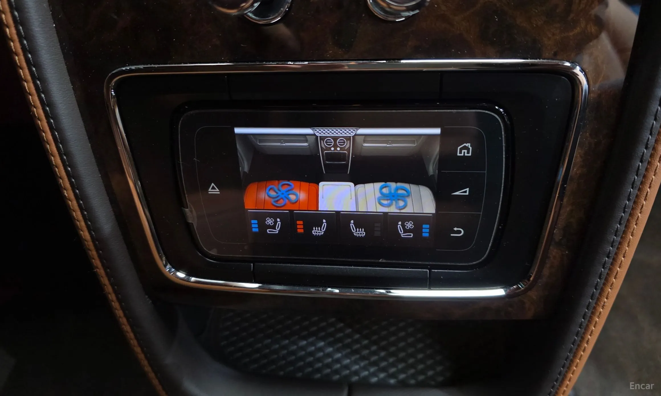 Bentley Flying Spur 2nd Generation превью 17